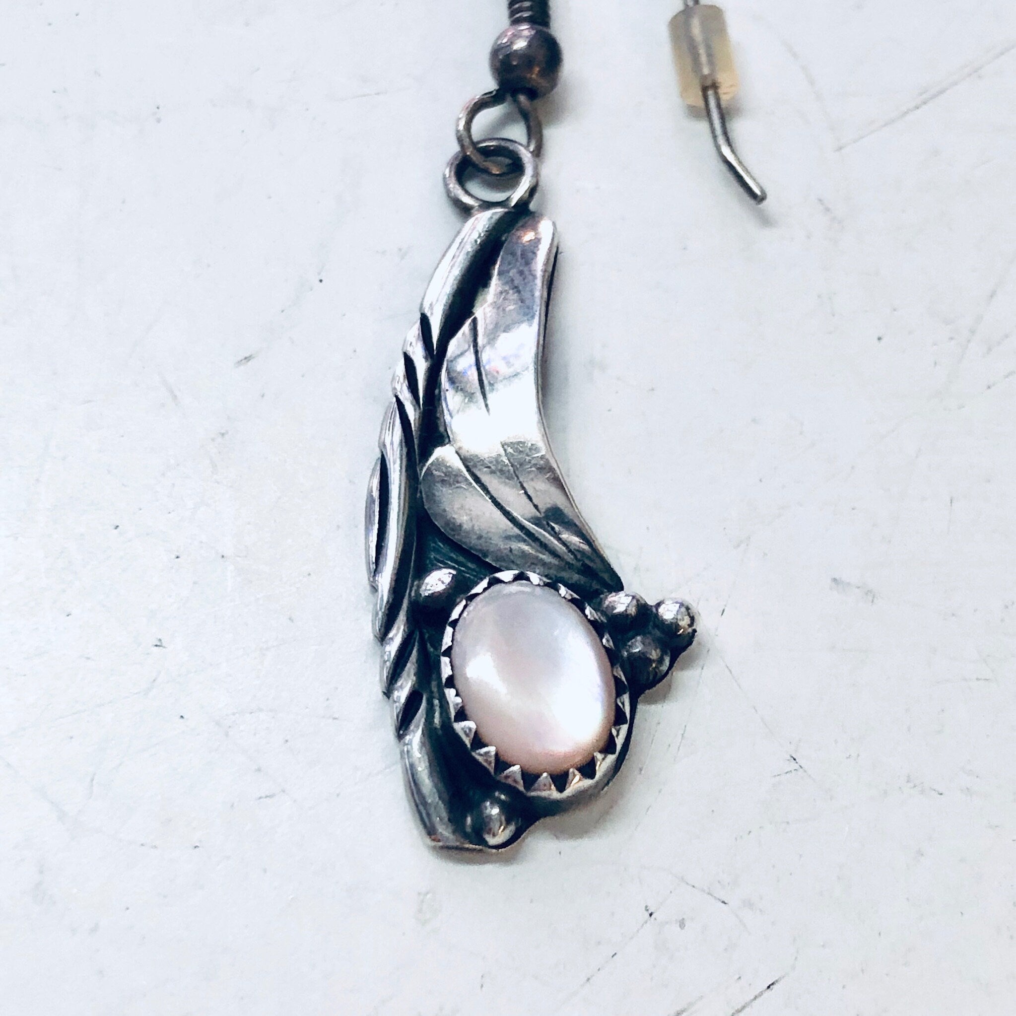 Vintage Earrings, Silver Earrings, Mother Of Pearl, Dangle Earrings, Southwestern Style, Bohemian Jewelry, Vintage Jewelry, Pierced Ears,