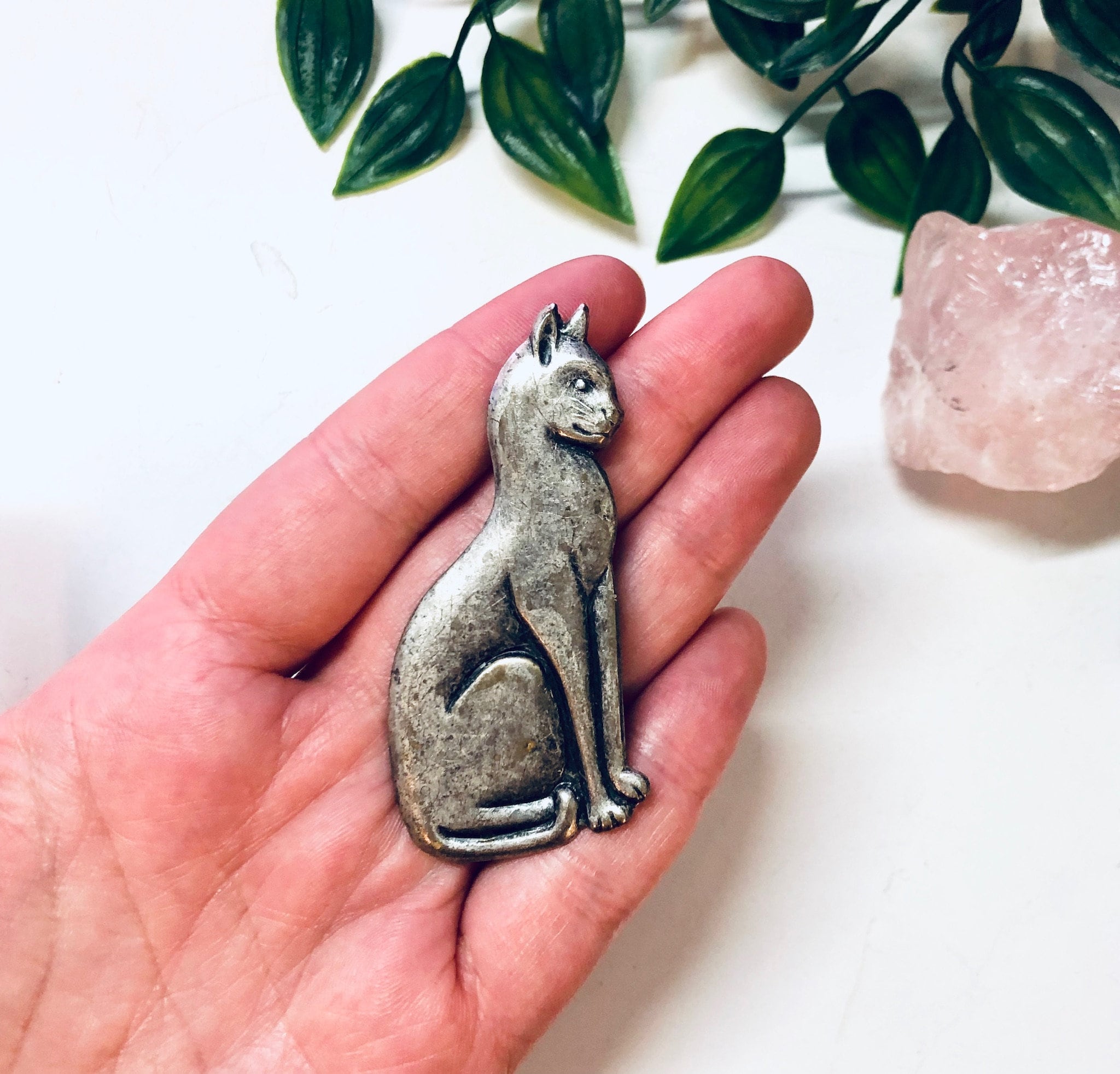 Vintage Brooch, Cat Pin, Cat Jewelry, Kitty Cat, Silver Toned Brooch, Vintage Pin, Vintage Jewelry, Animal Jewelry, Long Pin, Sitting Cat