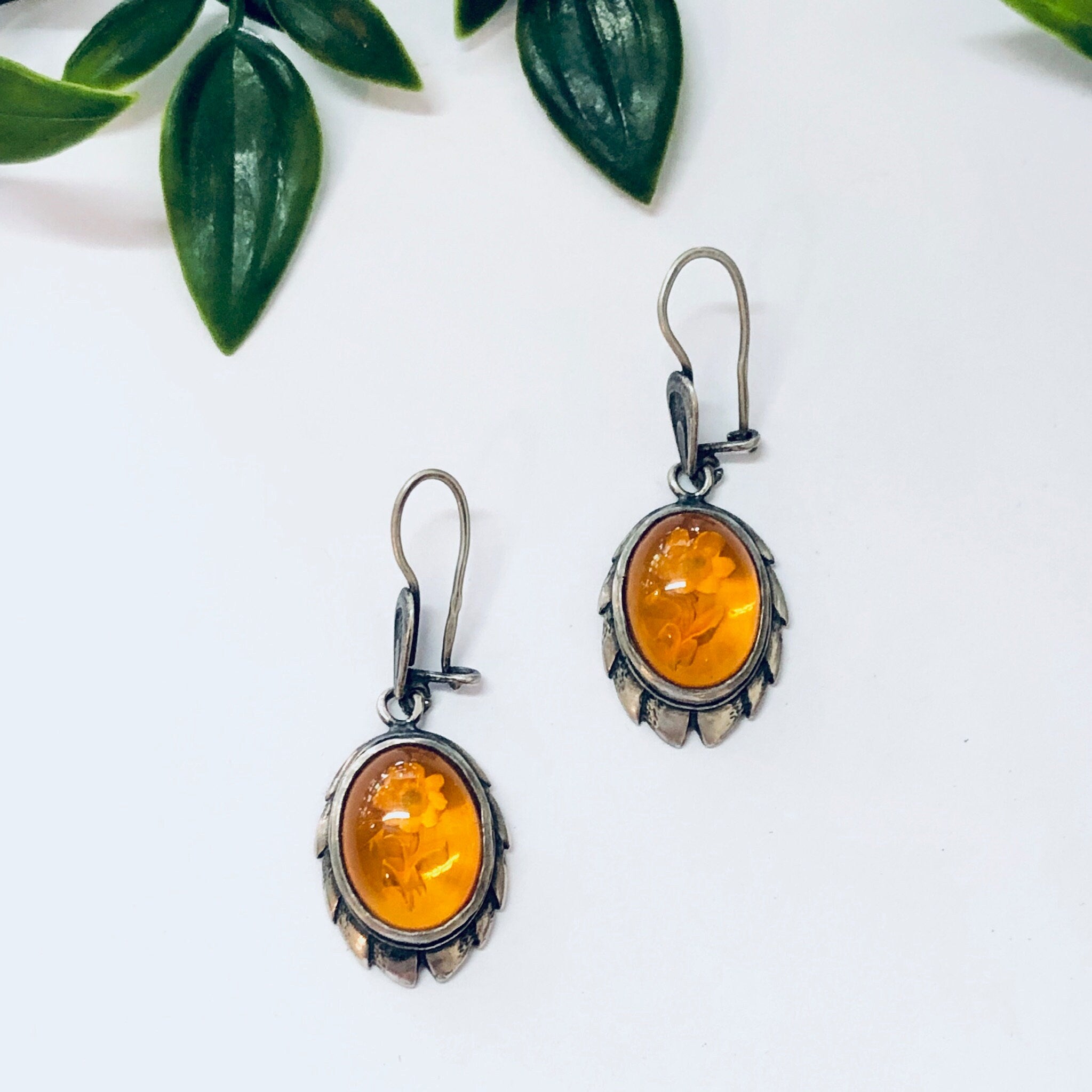 Vintage Earrings, Amber Earrings, Carved Amber Earrings, Baltic Amber, Silver Earrings, Pierced Ears, Dangle Earrings, Floral Jewelry, 925