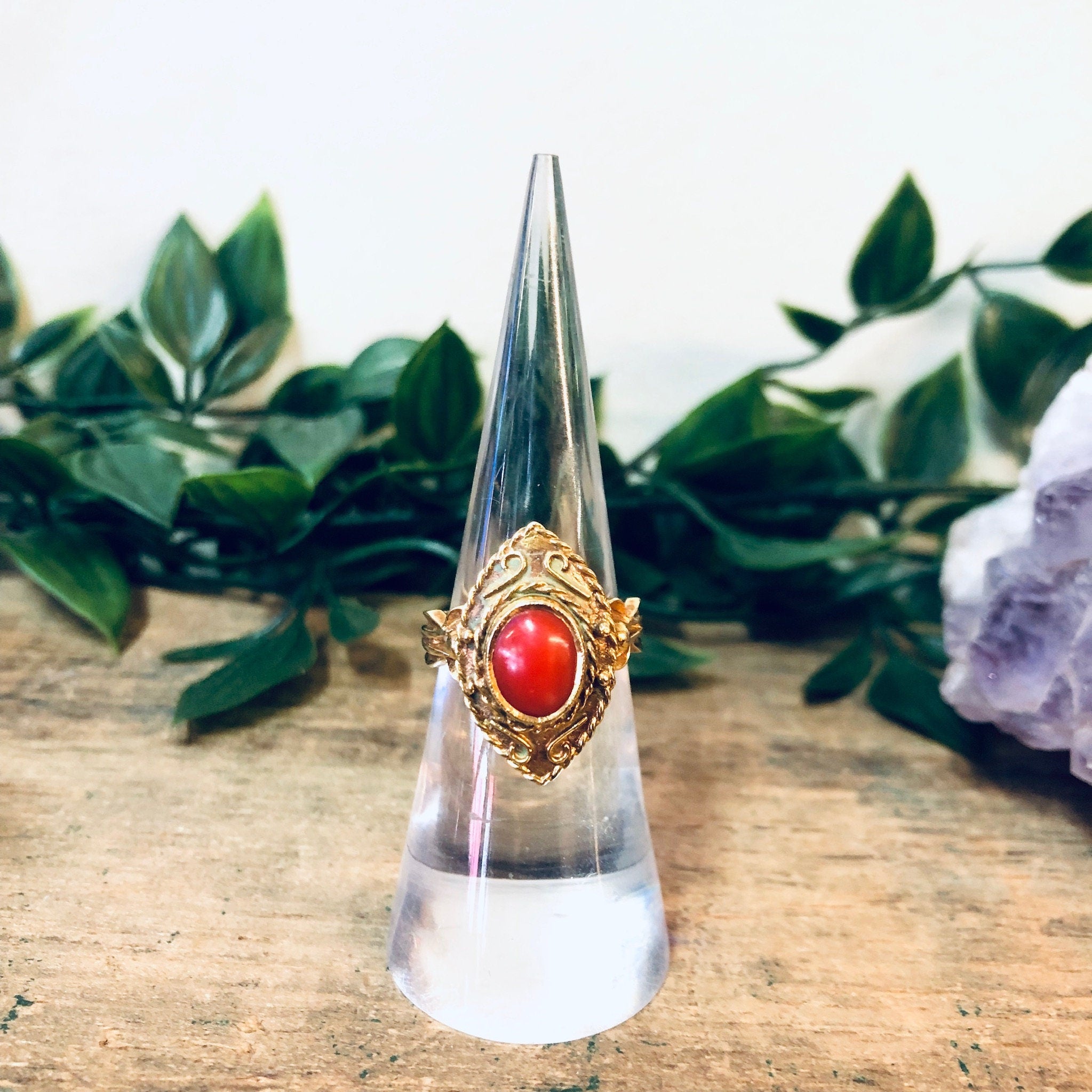Vintage Gold Ring, Red Stone, Gold Jewelry, 14K Gold, 14 Karat Gold, Yellow Gold Ring, Gold and Red, Statement Ring, Vintage Jewelry, Gold