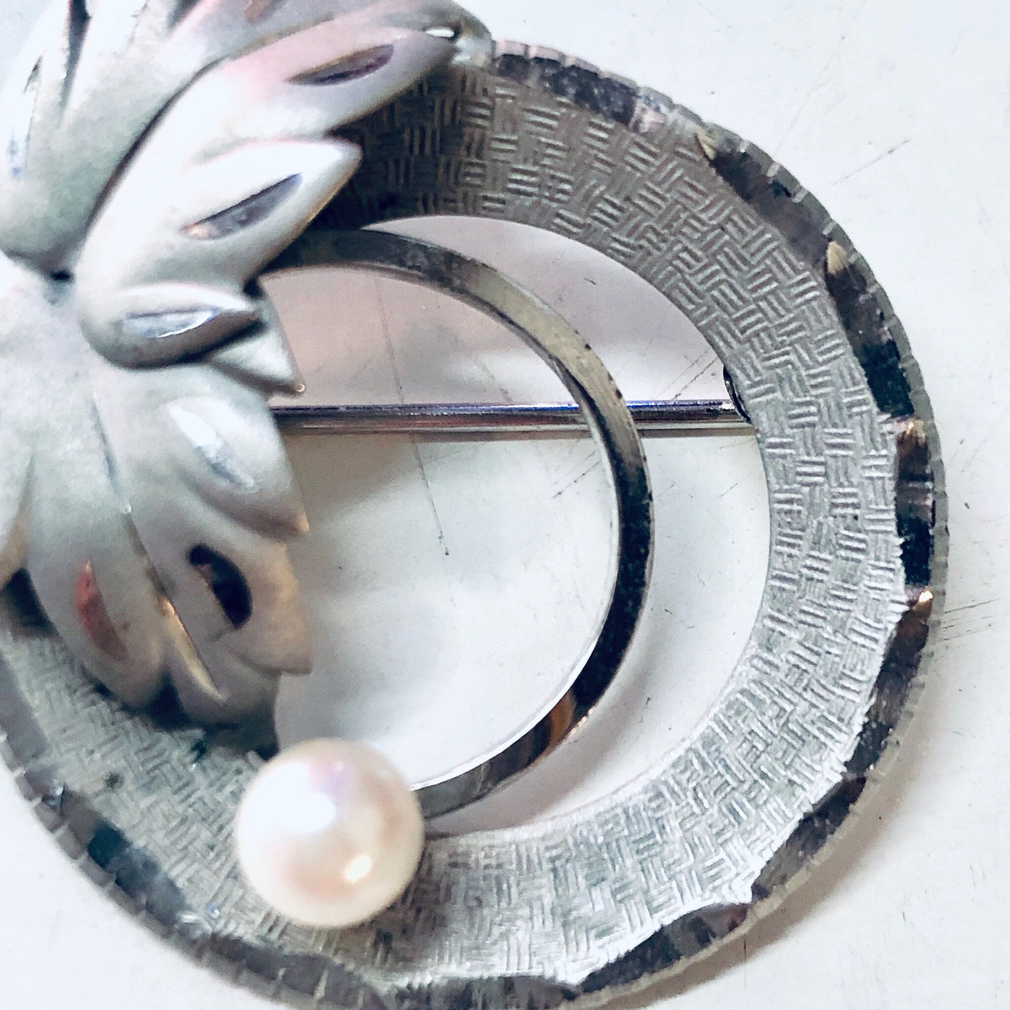 Vintage Brooch, Silver Brooch, Vintage Pin, Leaf Brooch, Vintage Jewelry, Small Pin, Pearl Jewelry, Cut out Brooch, 925 Silver, Pin, Brooch