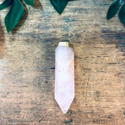 Quartz Pendant, Pink Quartz, Vintage Pendant, Pink Gemstone, Vintage Jewelry, Gold Jewelry, Vintage Necklace, Small Pendant, Quartz Jewelry