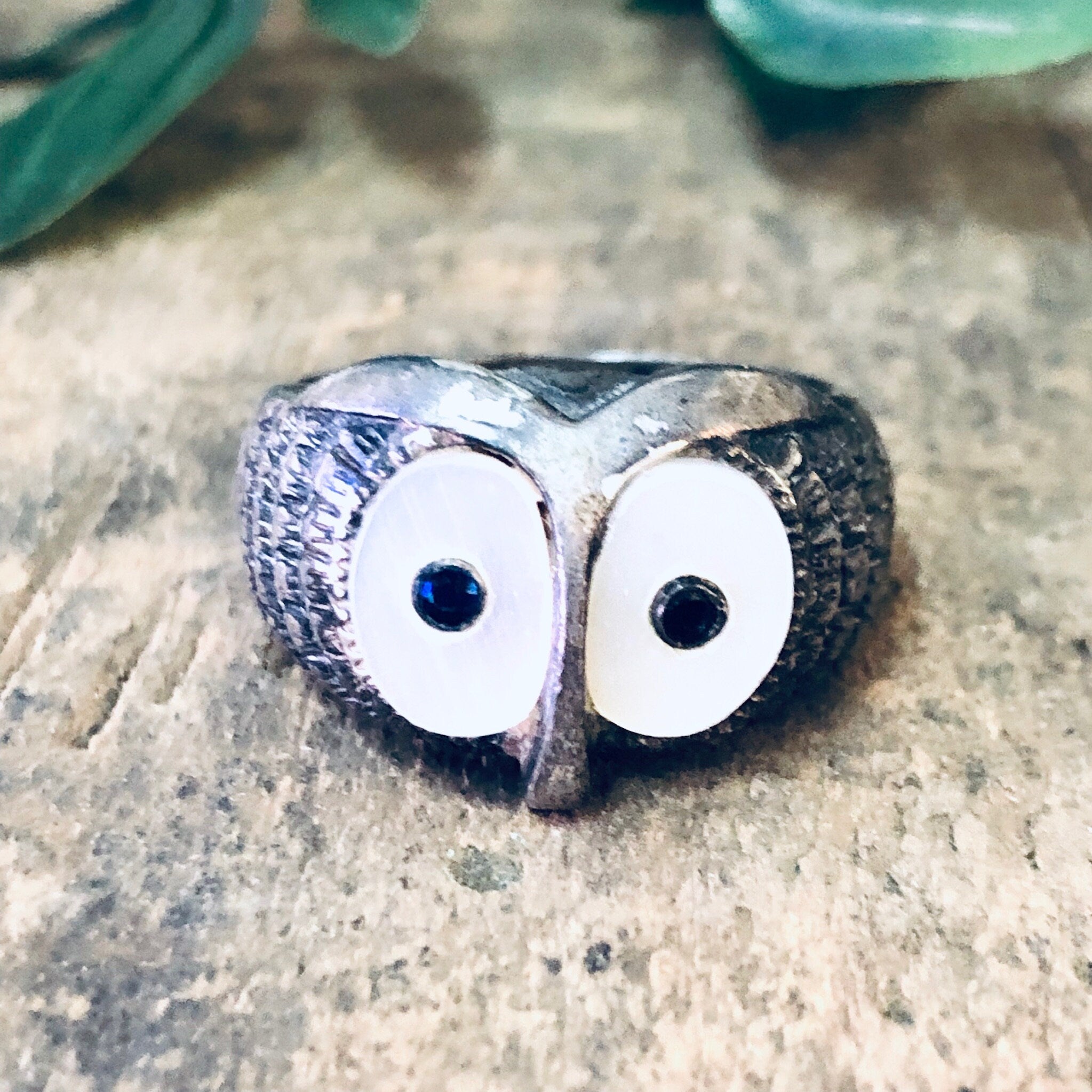 Vintage Ring, Owl Ring, Silver Ring, Mother of Pearl, Statement Jewelry, Animal Ring, Bird Ring, Unique Jewelry, Vintage Jewelry, 925 Ring