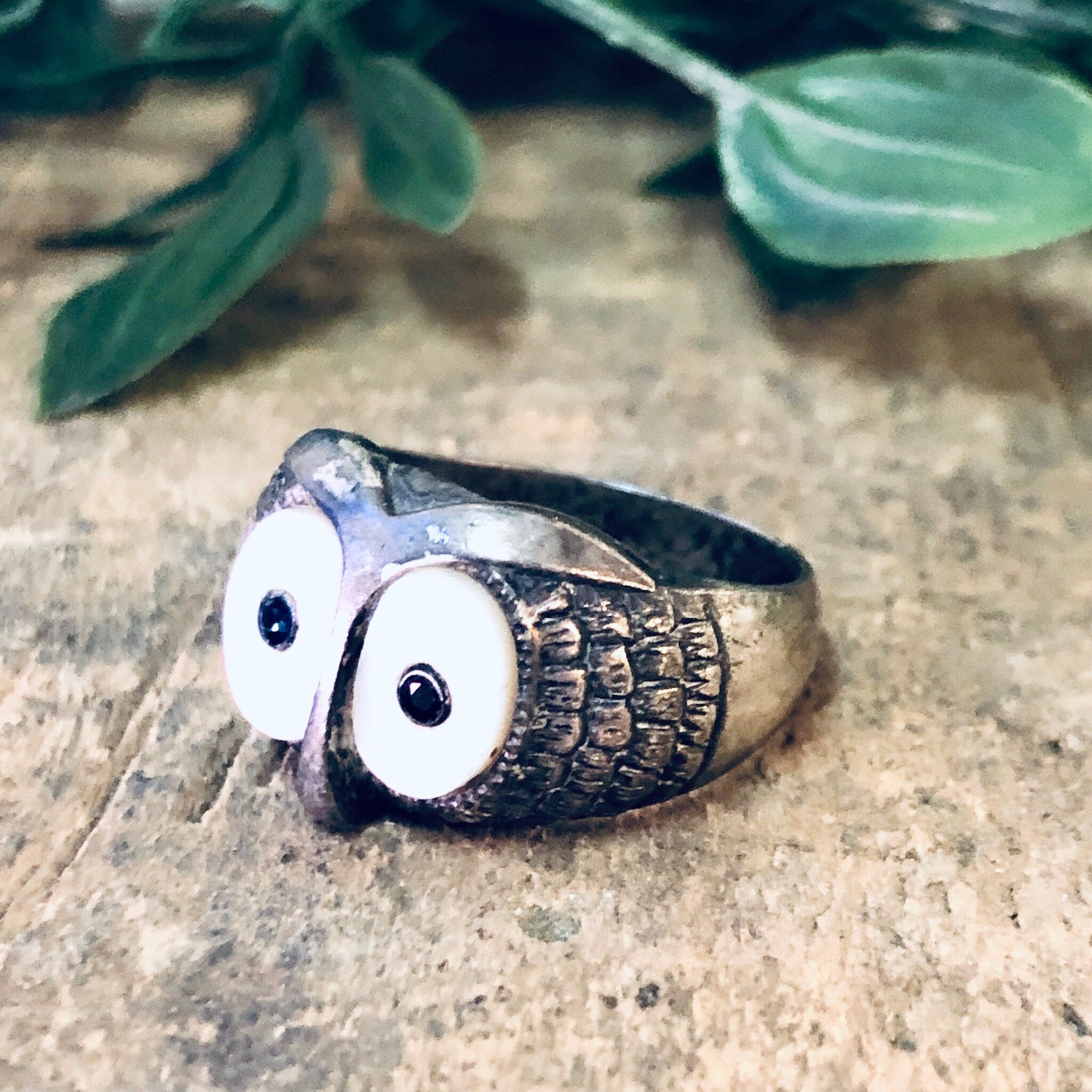 Vintage Ring, Owl Ring, Silver Ring, Mother of Pearl, Statement Jewelry, Animal Ring, Bird Ring, Unique Jewelry, Vintage Jewelry, 925 Ring