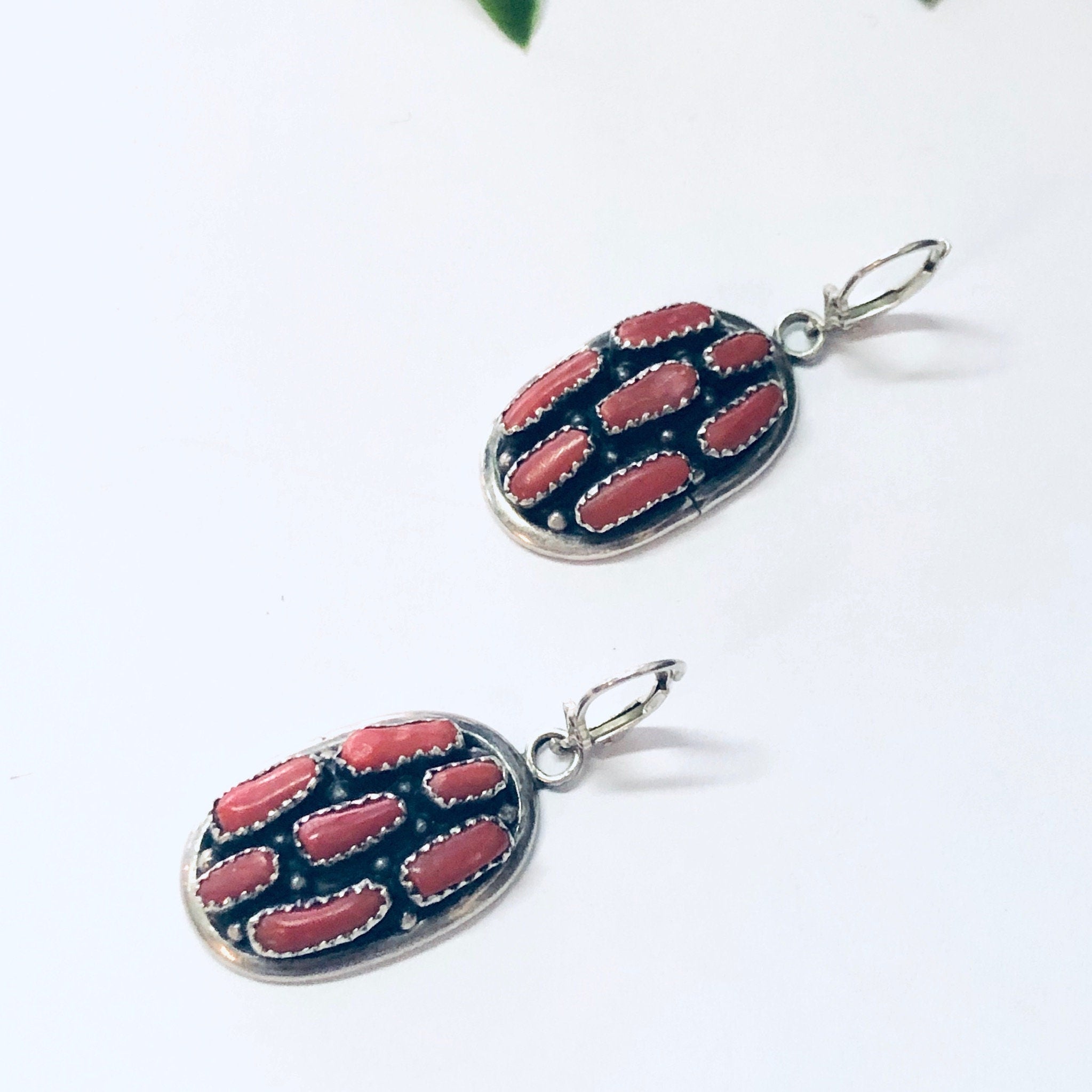 Vintage Earrings, Silver Earrings, Coral Jewelry, Coral Earrings, Vintage Jewelry, Pierced Ears, Southwestern Style, Boho Jewelry, Bohemian