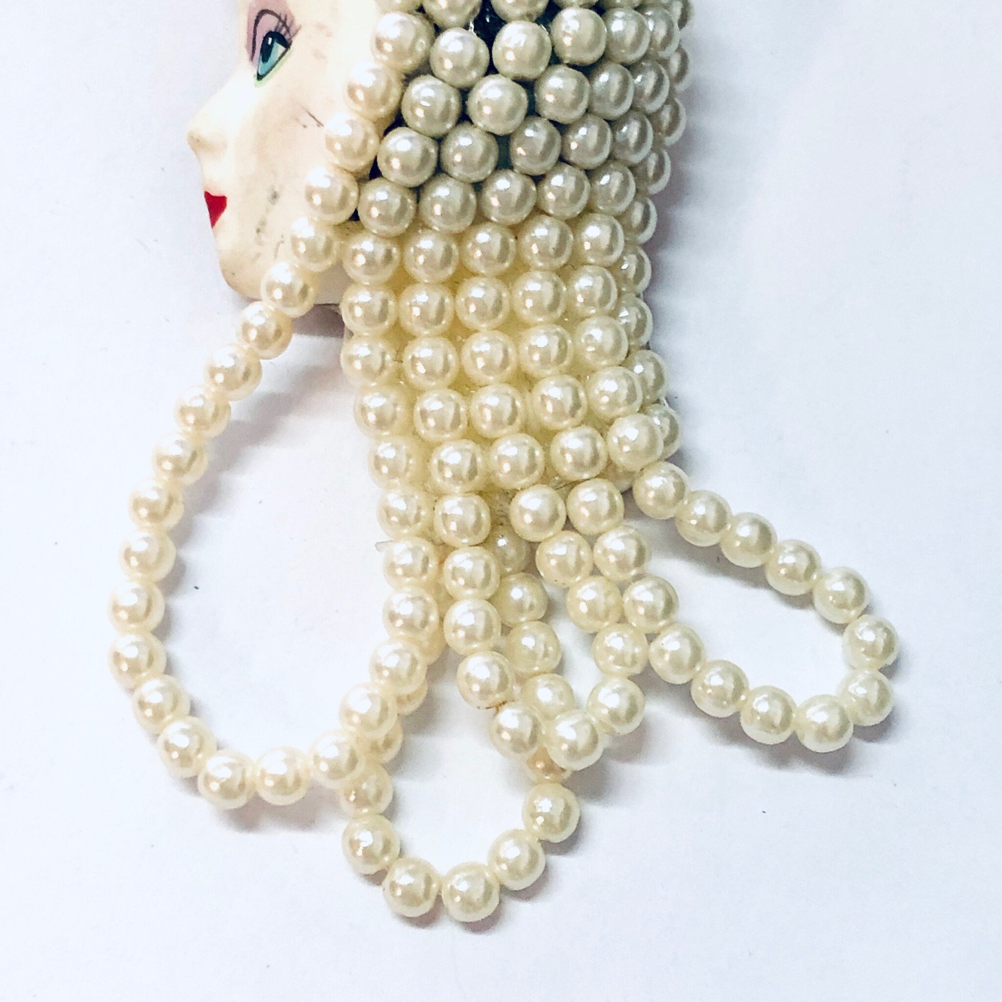 Vintage Brooch, Vintage Pin, Unique Brooch, Vintage Jewelry, Costume Jewelry, Beaded Brooch, Face Pin, Lady Face, Flapper Brooch, Pretty Pin