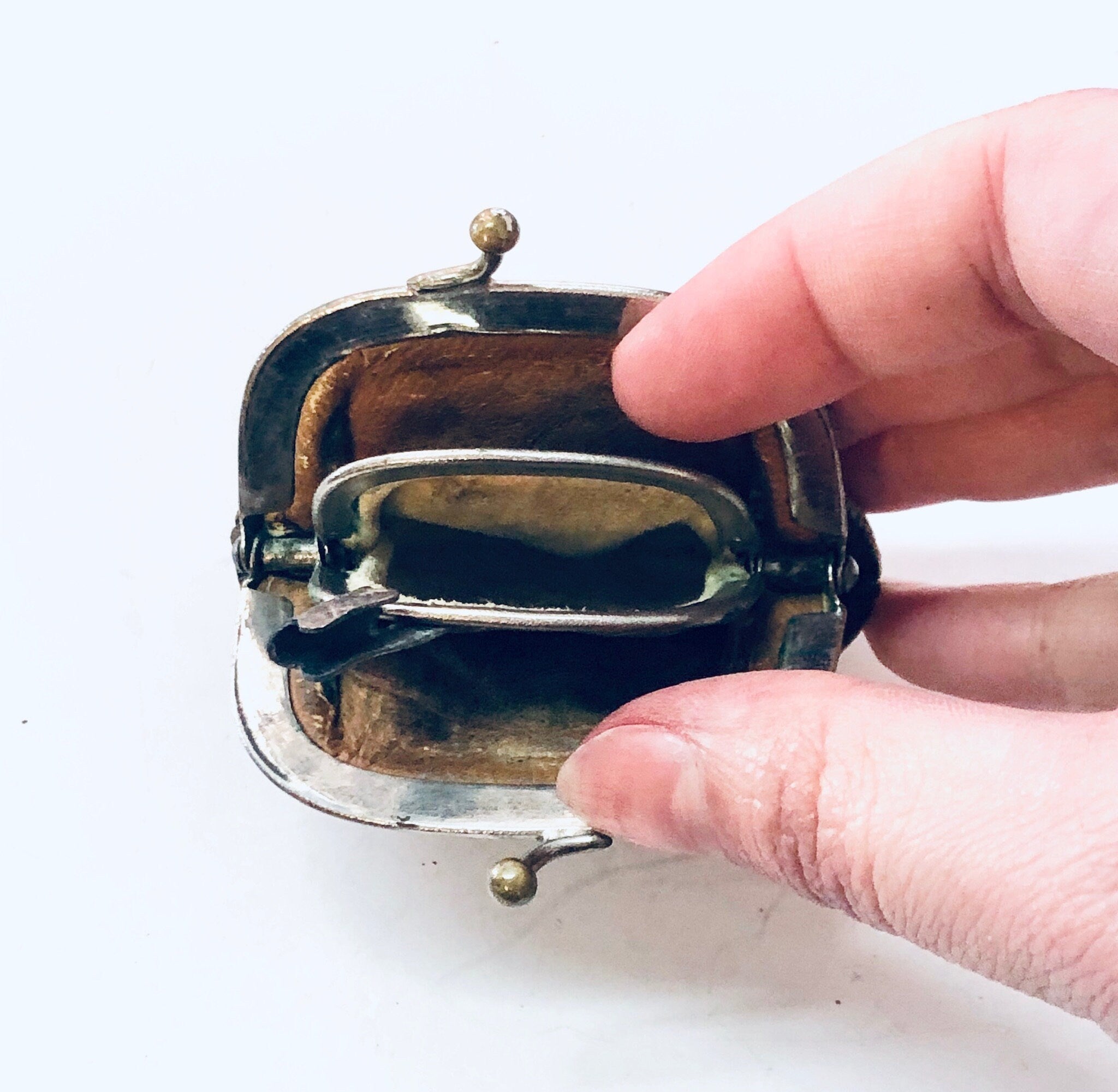 Vintage Coin Purse, Small Coin Purse, Brown Leather, Coin Holder, Leather Change Purse, coins, purse, purse for coins, pouch for coins