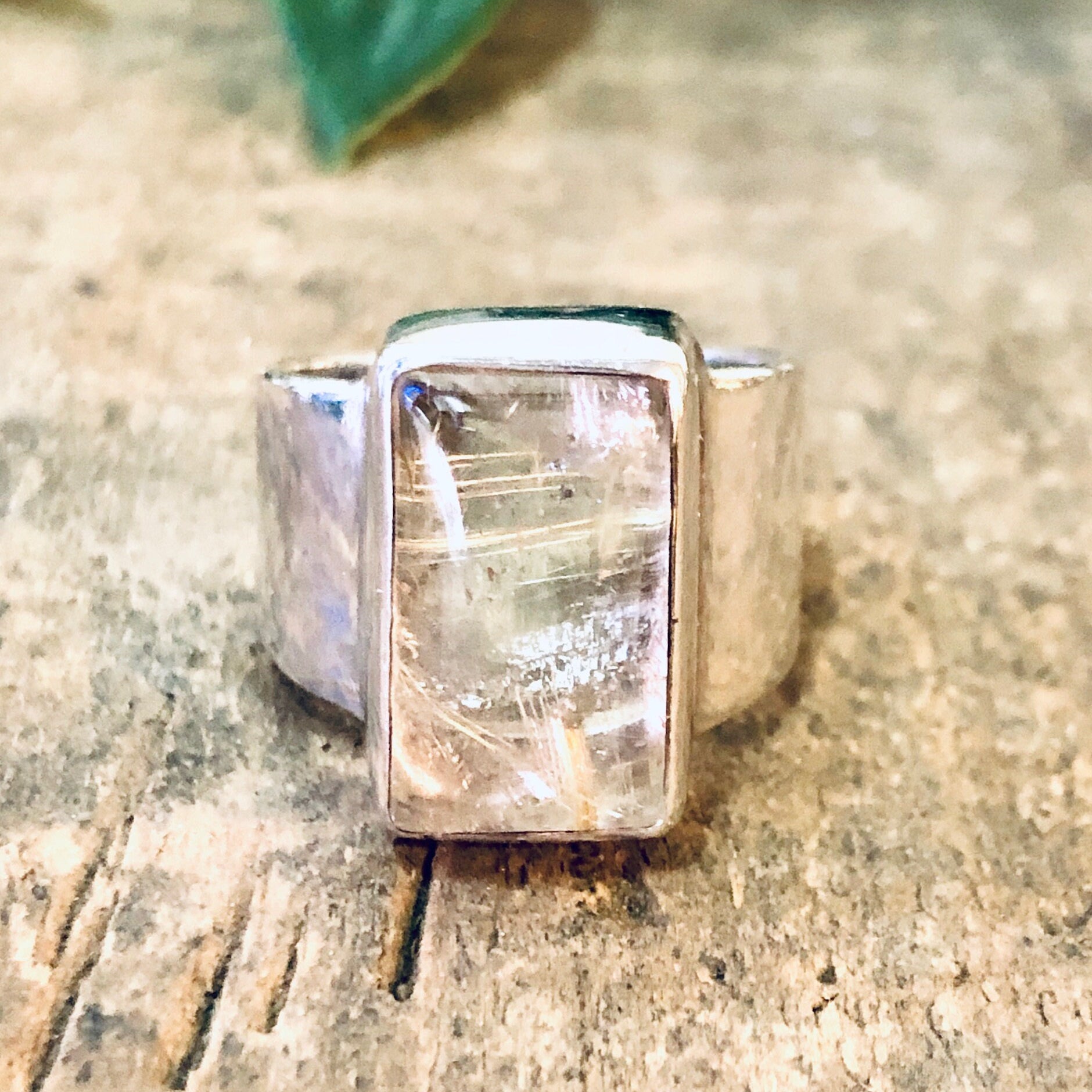Vintage Ring, Silver Ring, Thick Band, Vintage Jewelry, Clear Gemstone, Quartz Ring, Polished Quartz, Unique Jewelry, Rectangle Stone, 925