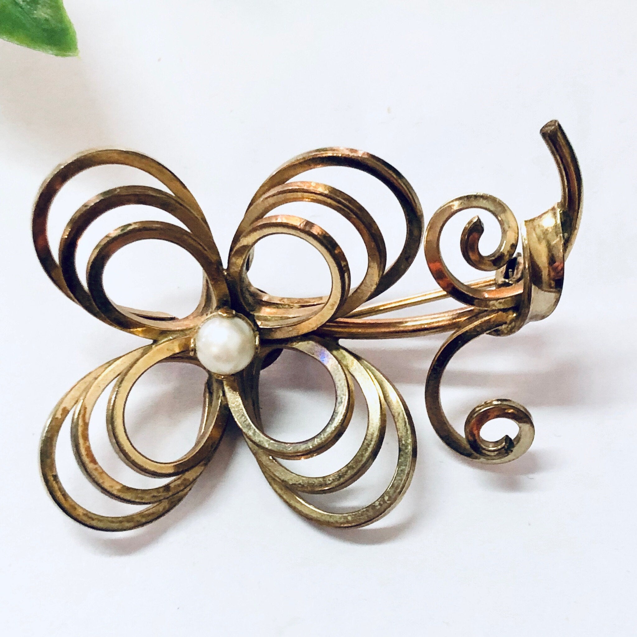 Vintage Brooch, Flower Brooch, Flower Jewelry, Vintage Pin, Gold Filled Pin, Vintage Jewelry, Pearl Pin, Costume Jewelry, Unique Brooch, Pin