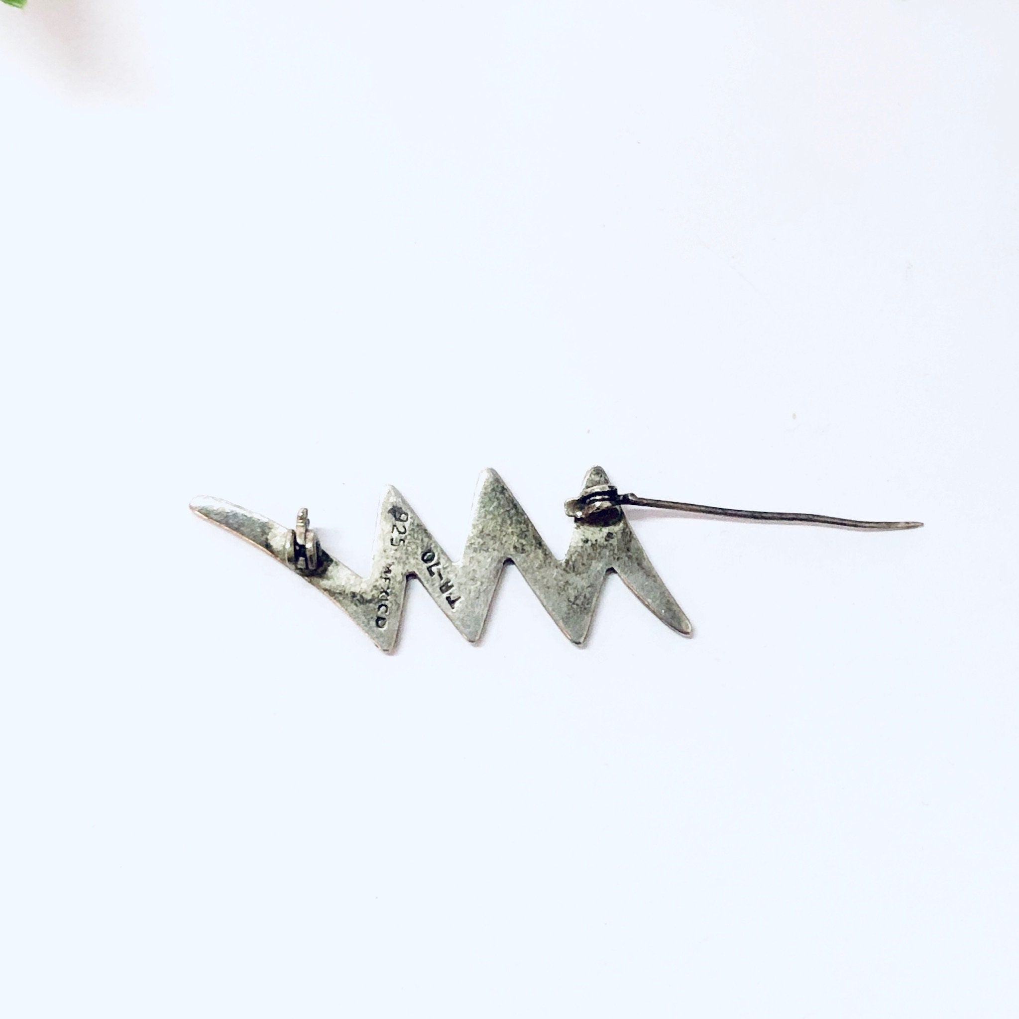 Vintage Brooch, Silver Brooch, Vintage Pin, Zig Zag Brooch, Vintage Jewelry, Lightning Design, Lightning Bolt, Unique Pin, 925 Brooch