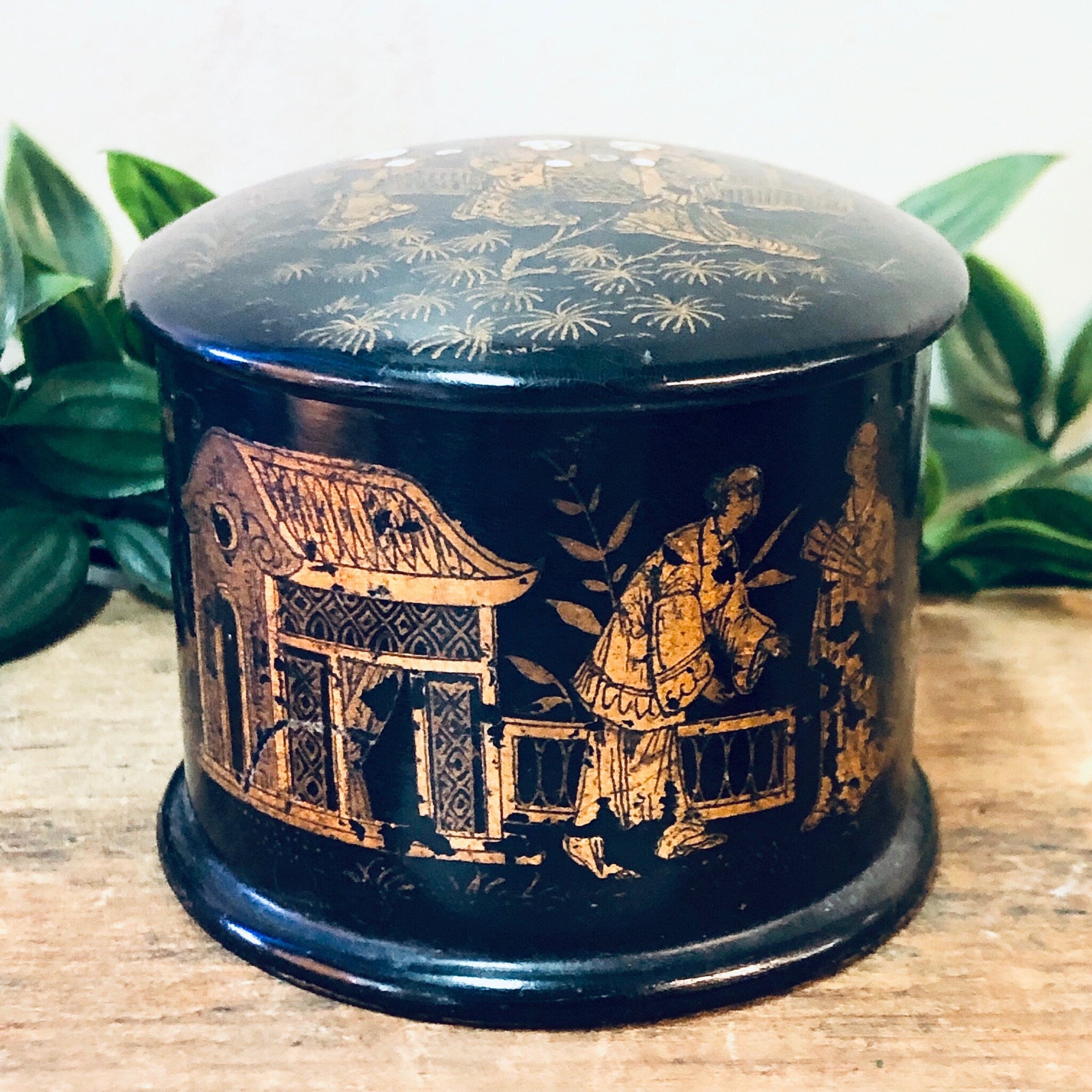 Vintage Container, Lidded Container, Asian Art, Asian Container, Lidded Jar, Trinket Jar, Jewelry Box, Black and Gold, Vintage Home Decor