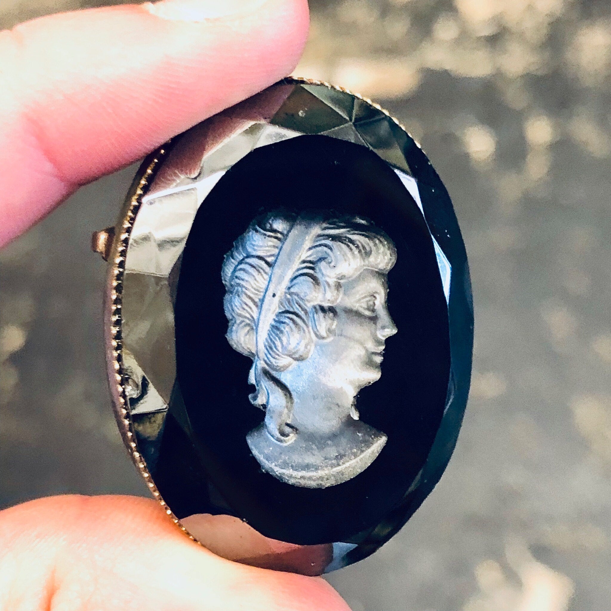 Vintage Cameo, Black Cameo, Unique Cameo, Cameo Brooch, Vintage Brooch, Vintage Pin, Silver and Black, Silver Toned Cameo, Etched Cameo,