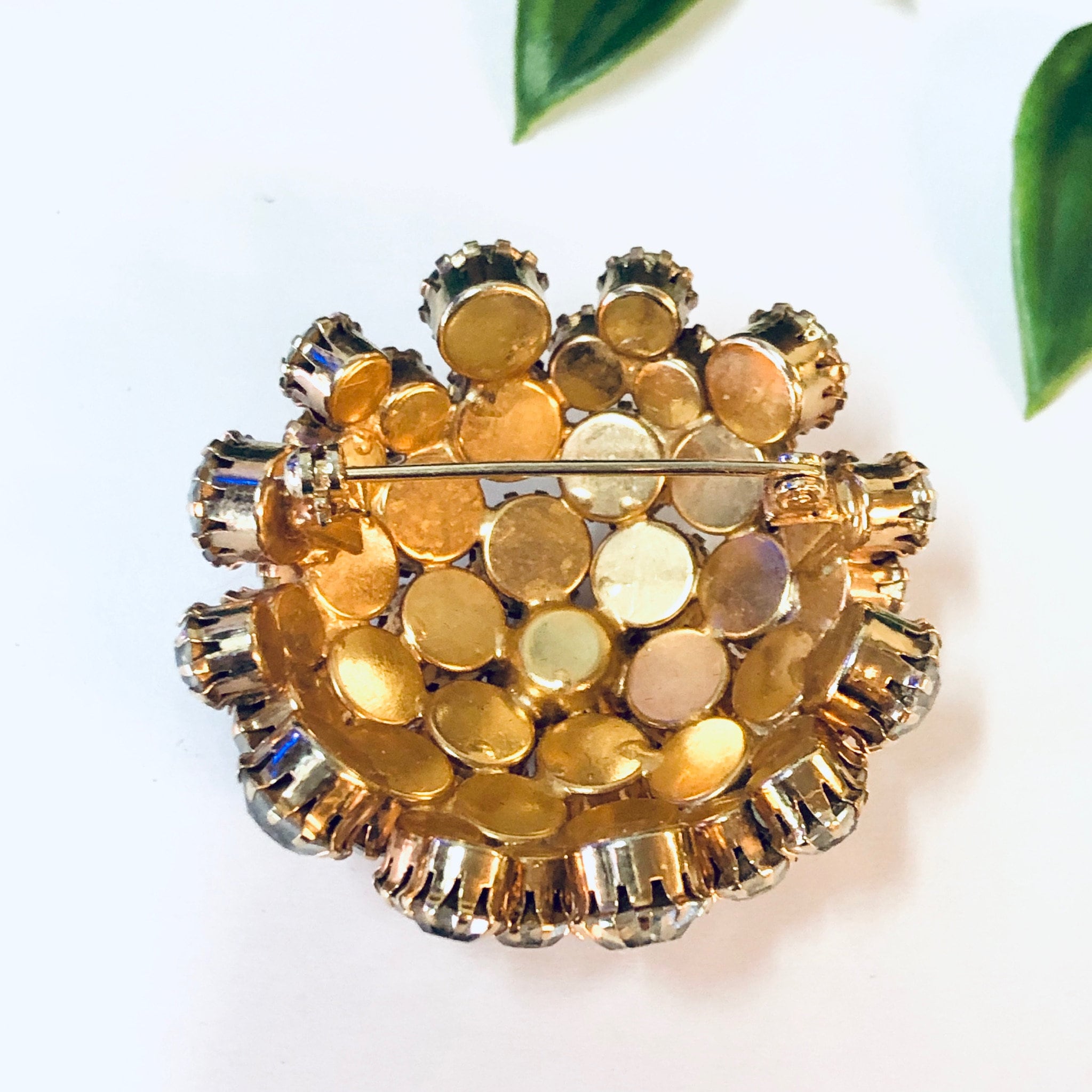 Vintage Brooch, Rhinestone Brooch, Dome Pin, Vintage Pin, Rhinestone Pin, Vintage Jewelry, Unique Jewelry, Round Brooch, Statement Jewelry
