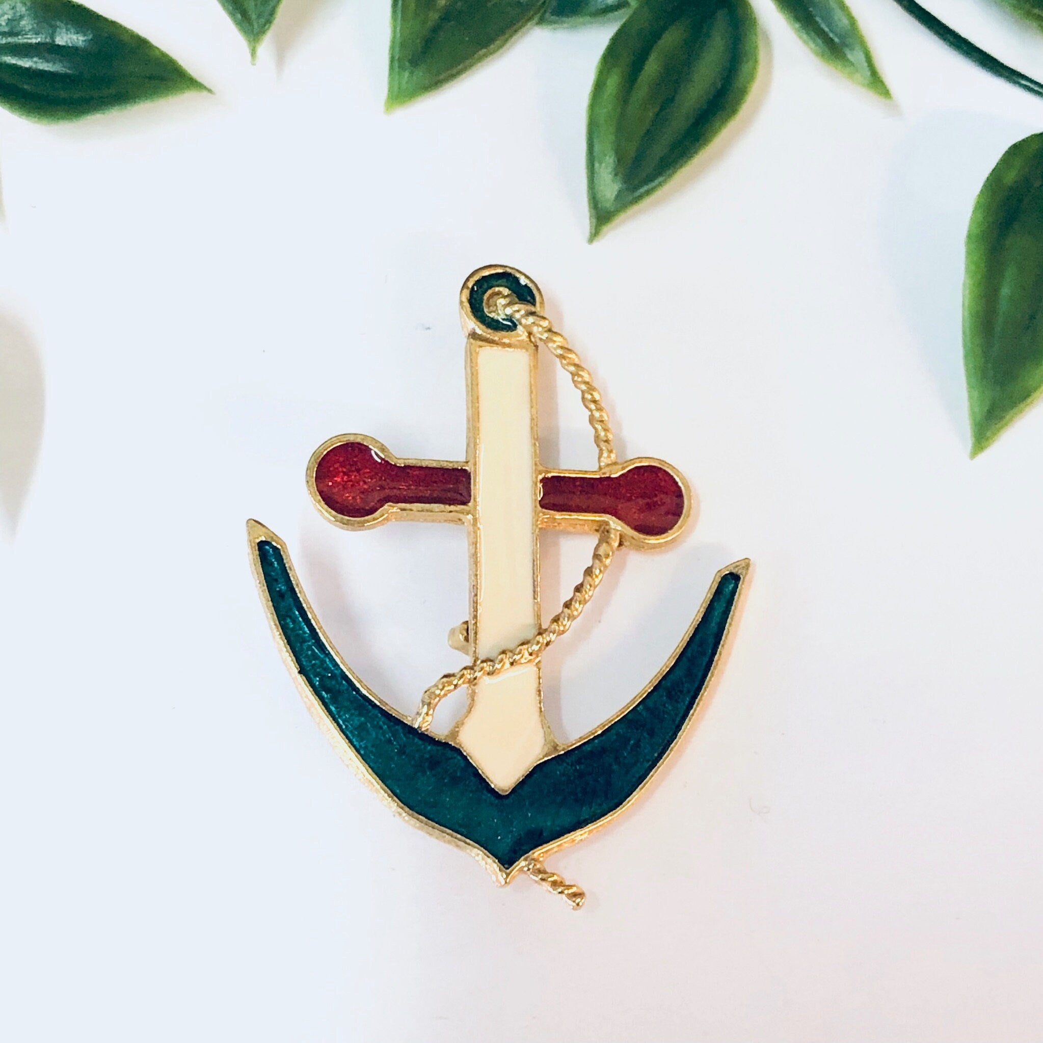 Vintage Brooch, Anchor Brooch, Anchor Pin, Enameled Brooch, Sailor Jewelry, Boat Pin, Anchor Jewelry, Rope Pin, Green, Red, White, Gold Tone