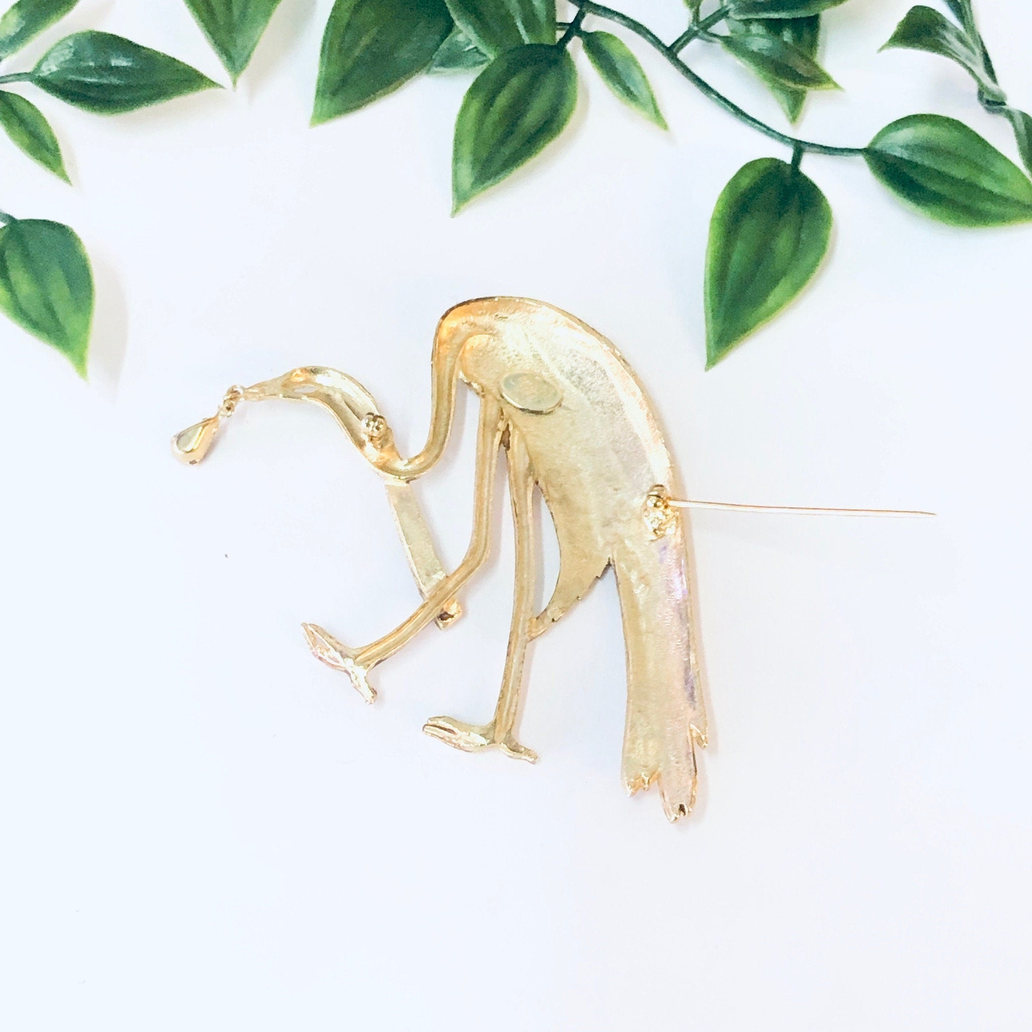 Vintage Brooch, Gold Toned Brooch, Bird Brooch, Bird Pin, Bird Jewelry, Vintage Jewelry, Vintage Pin, Crane Brooch, Unique Jewelry, Gemstone