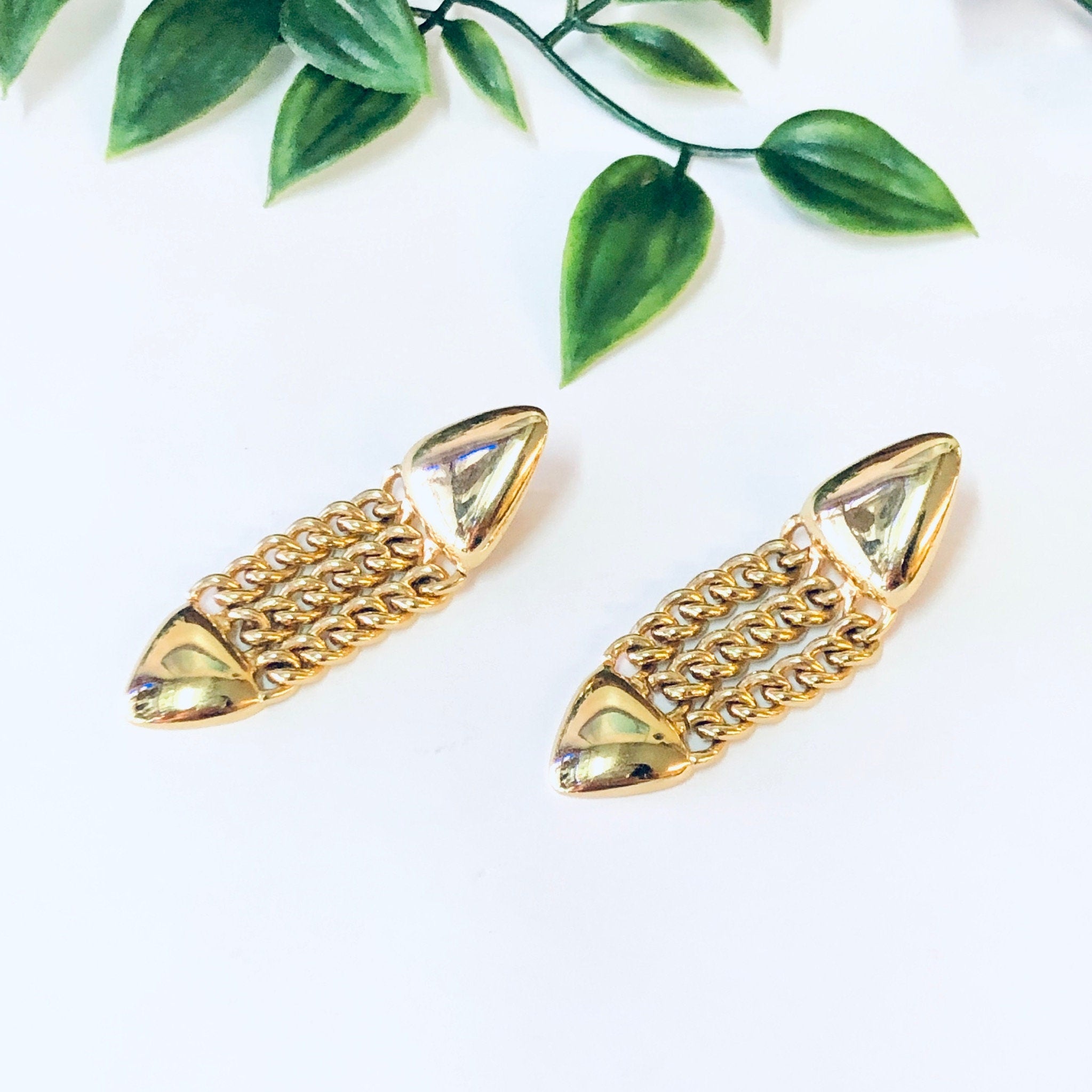 Vintage Earrings, Dangle Earrings, Gold Toned Jewelry, Costume Jewelry, Statement Earrings, Pierced Ears, Chain Link Earrings, Gold Jewelry