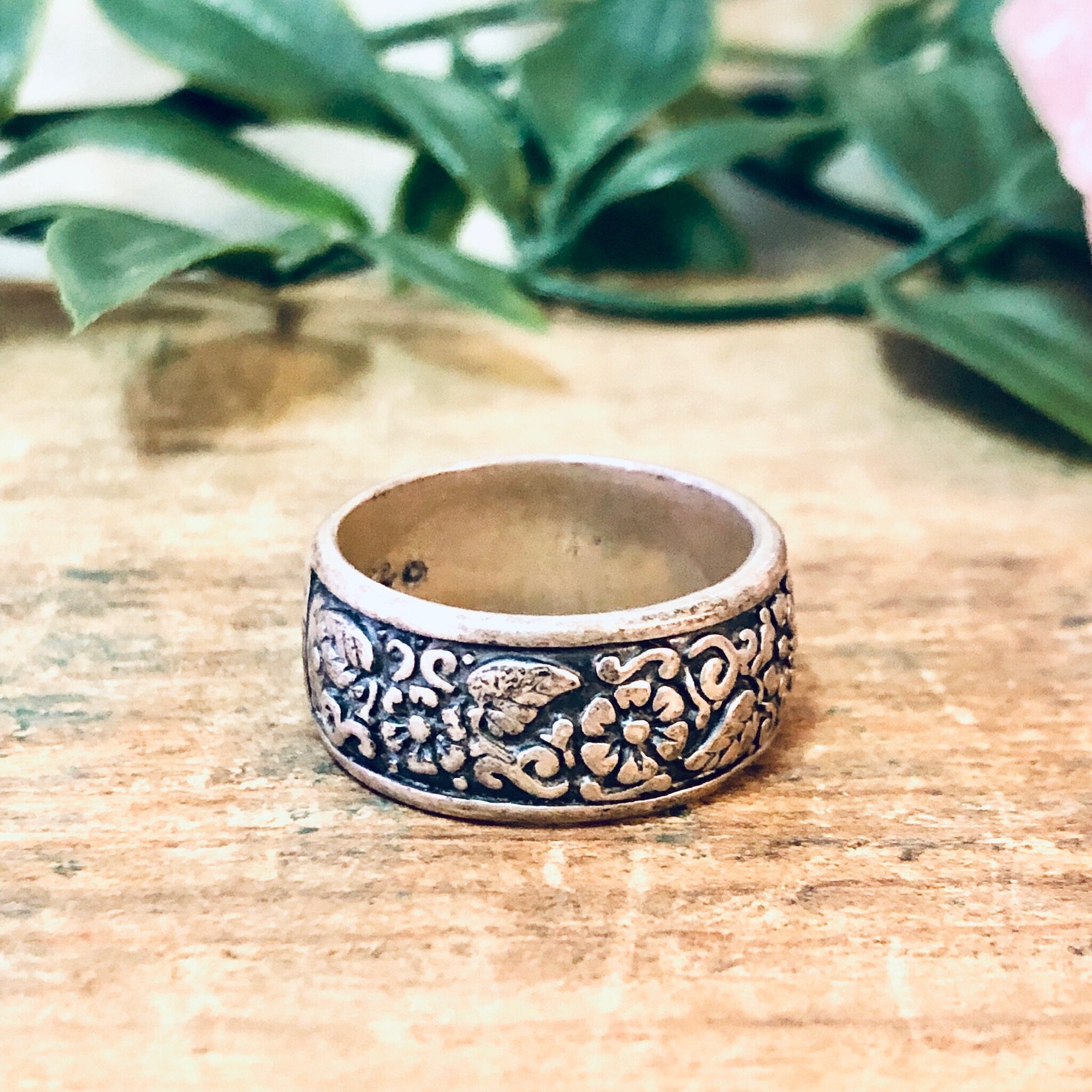 Vintage Silver Ring, Band Ring, Floral Design, Flower Ring, Vintage Jewelry, Sterling Ring, Thick Band, Unique Jewelry, Floral Ring, 925