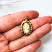 Vintage Locket, Cameo Locket, Vintage Cameo, Small Locket, Gold Toned Locket, Cameo Jewelry, Small Cameo, Pendant Locket, Cameo Pendant