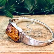 Vintage Bracelet, Bangle Bracelet, Amber Jewelry, Vintage Jewelry, Large Bracelet, Amber Bracelet, Simple Jewelry, Statement Piece, 925 Cuff