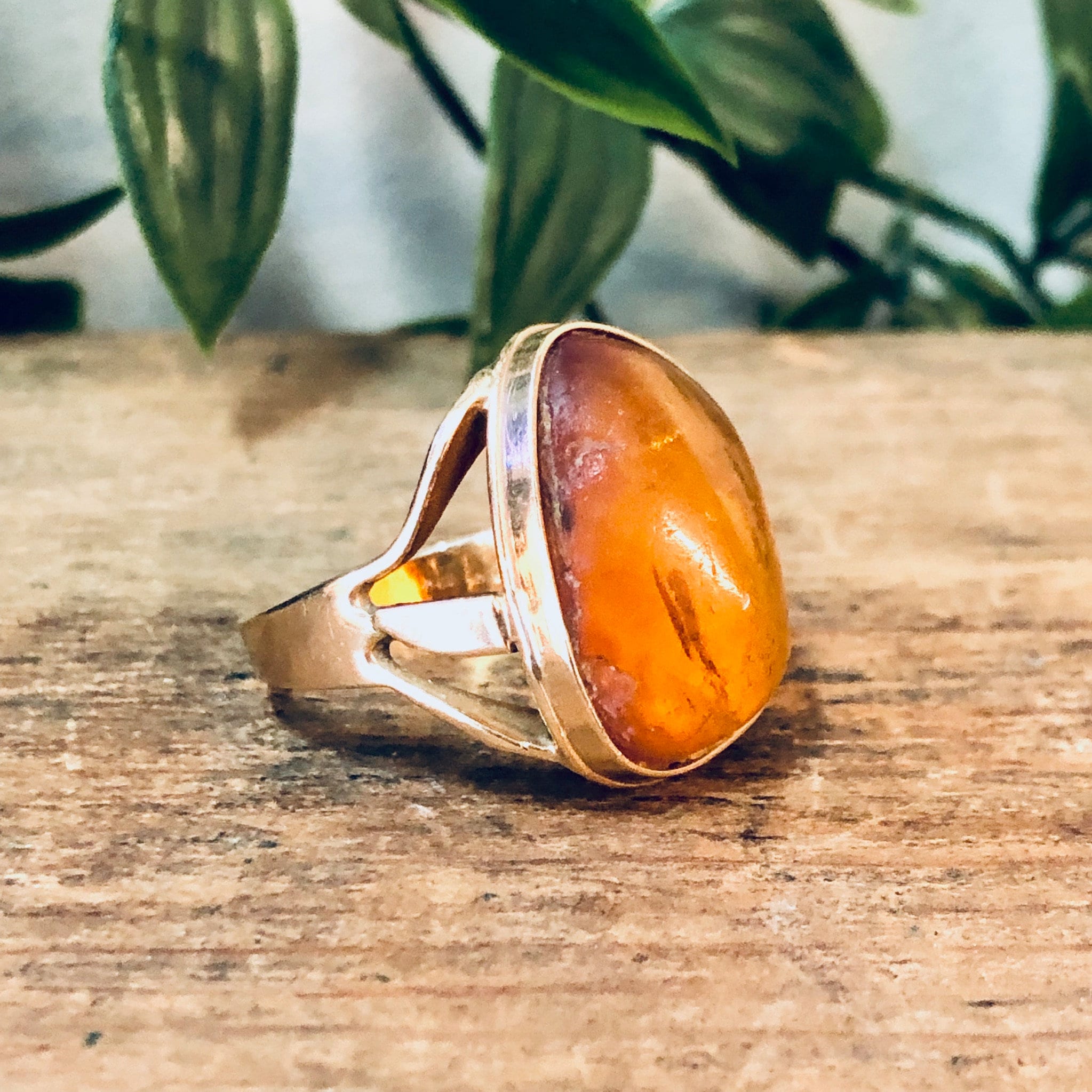 Vintage Ring, Gold Ring, 14K Gold Ring, Amber Ring, Large Amber Ring, Orange and Gold, Amber Jewelry, Yellow Gold, Vintage Jewelry, Gold