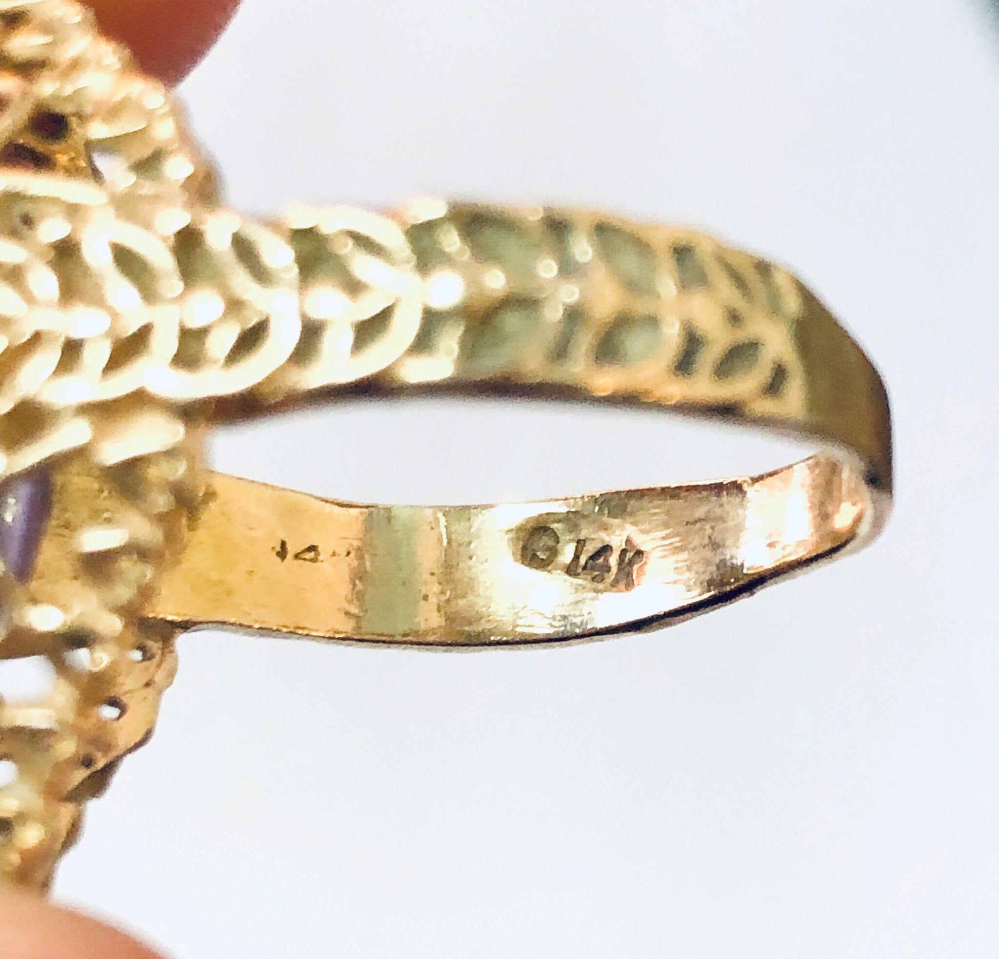Vintage Ring, Gold Ring, Amethyst Ring, 14 Carat Gold, 14K Yellow Gold, Gold and Purple, Large Ring, Statement Ring, Vintage Jewelry, Unique