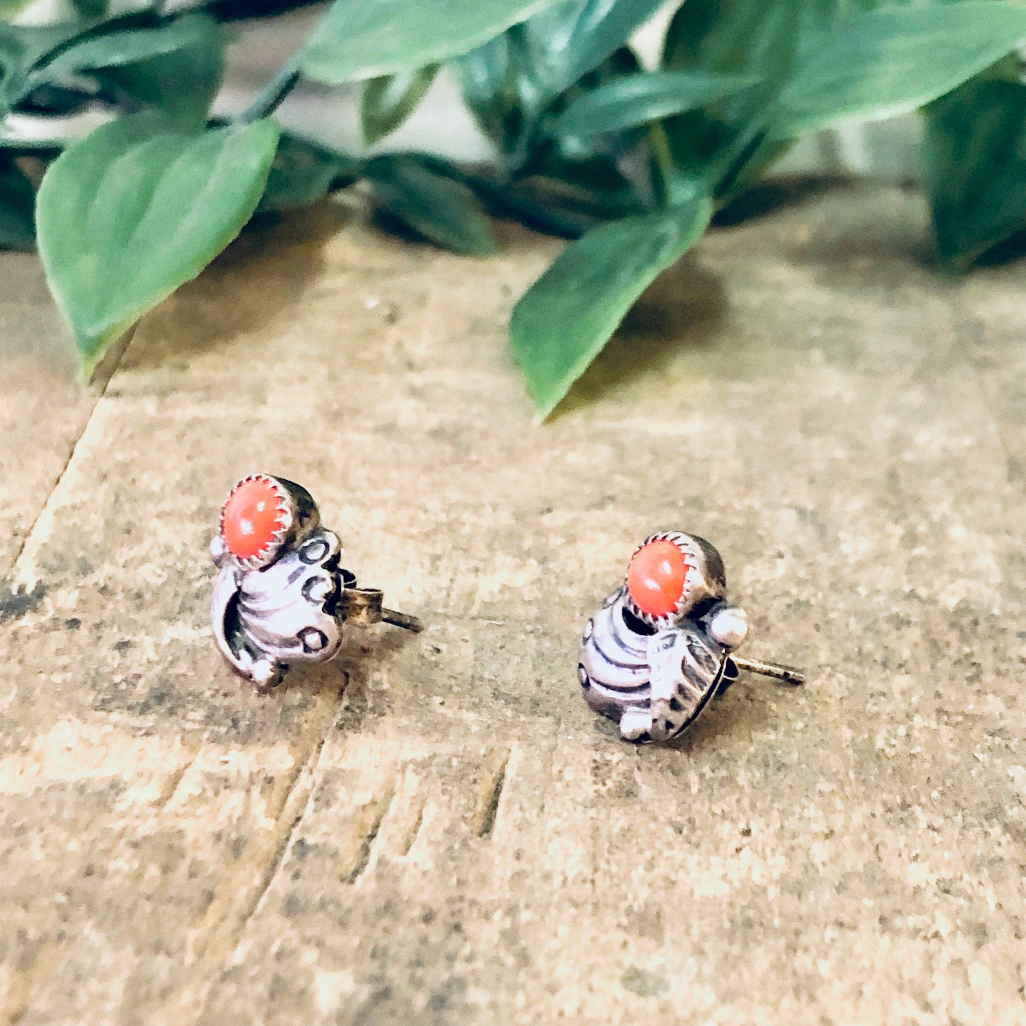 Vintage Earrings, Silver Earrings, Coral Earrings, Stud Earrings, Vintage Jewelry, Silver and Orange, Coral Jewelry, Southwestern Jewelry,