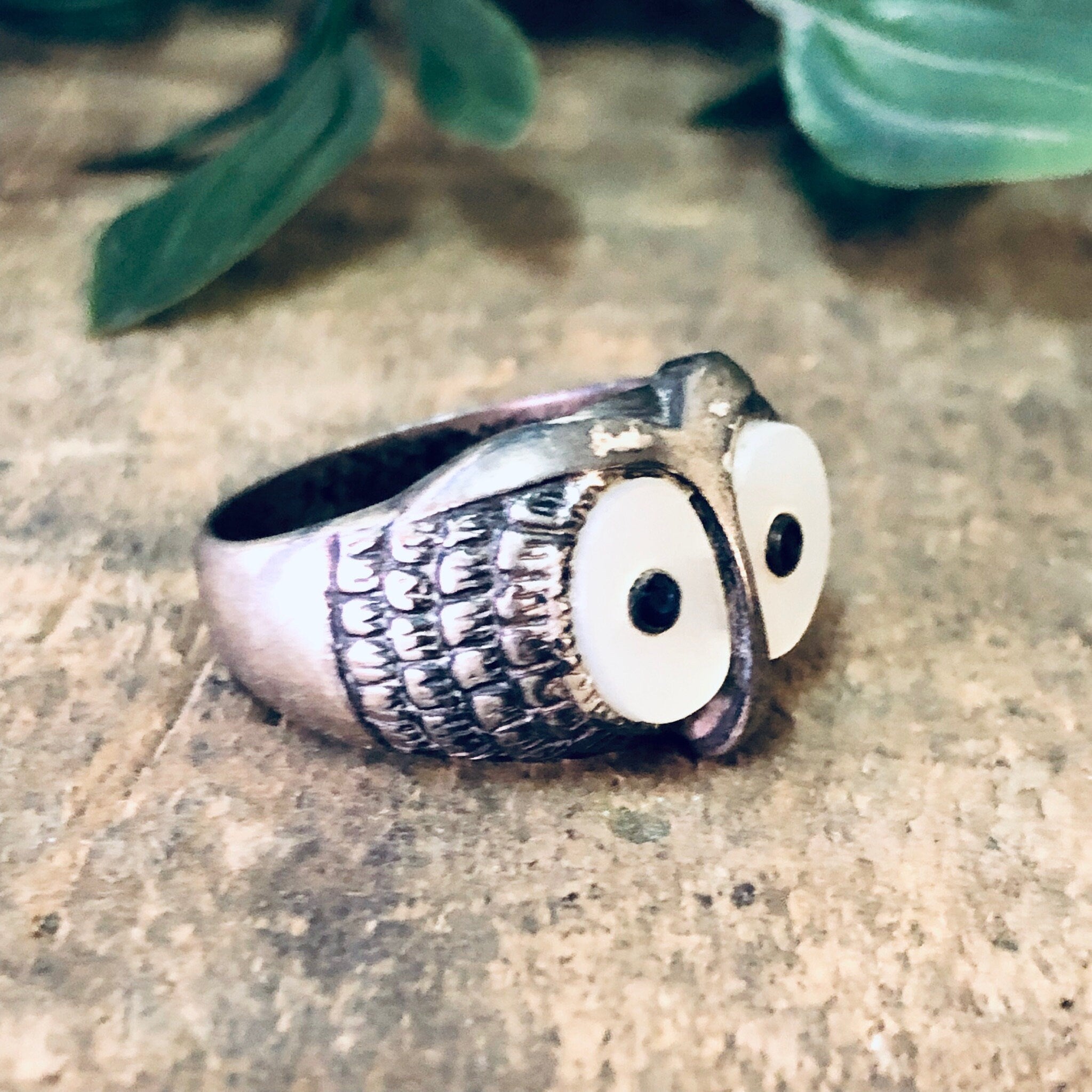 Vintage Ring, Owl Ring, Silver Ring, Mother of Pearl, Statement Jewelry, Animal Ring, Bird Ring, Unique Jewelry, Vintage Jewelry, 925 Ring
