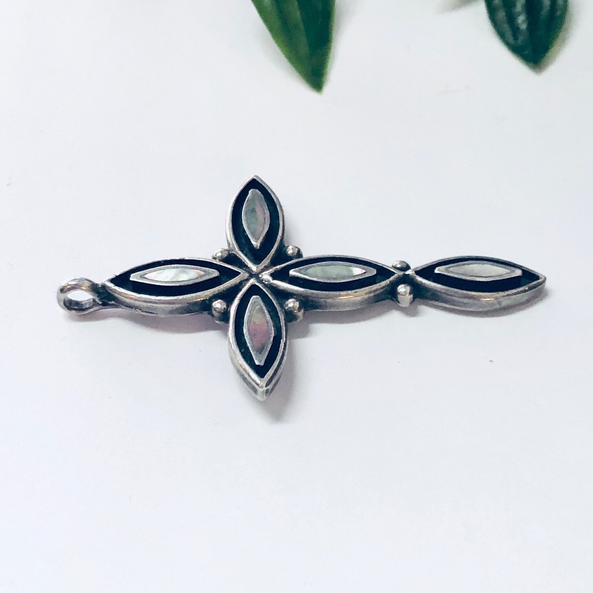 Vintage Cross, Cross Pendant, Silver Cross, Vintage Pendant, Abalone Shell, Abalone Jewelry, Religious Jewelry, Religious Necklace, Vintage