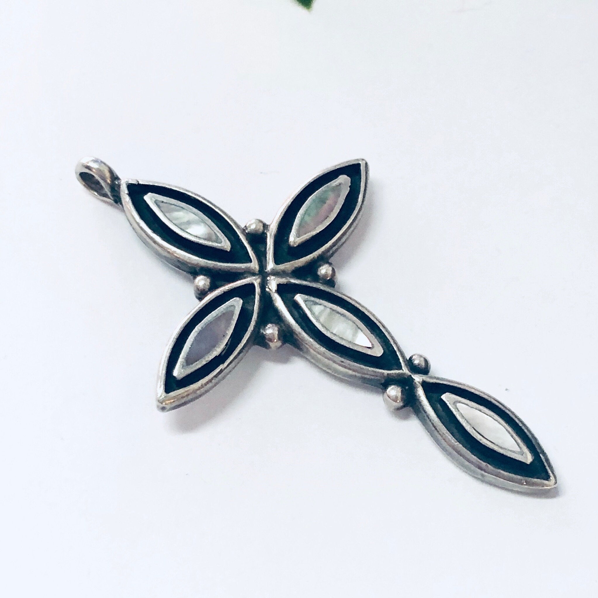 Vintage Cross, Cross Pendant, Silver Cross, Vintage Pendant, Abalone Shell, Abalone Jewelry, Religious Jewelry, Religious Necklace, Vintage