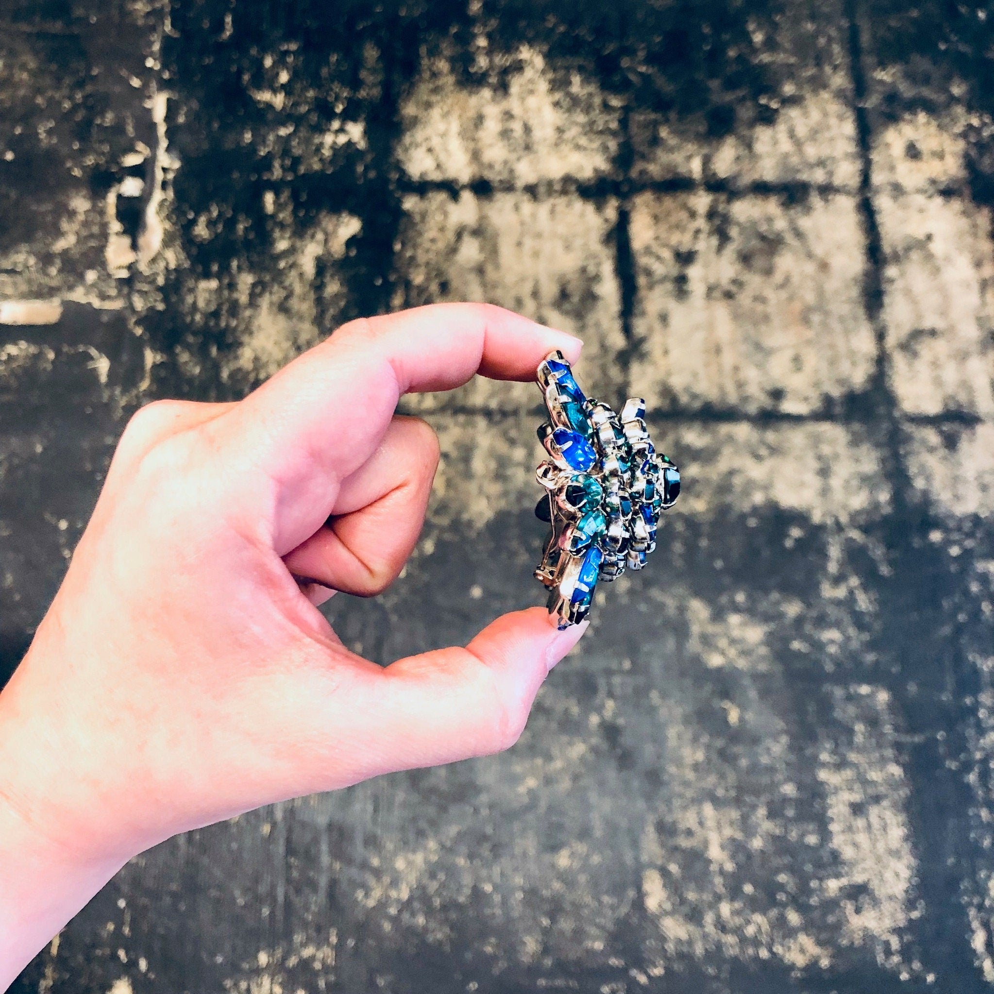 Vintage Brooch, Costume Jewelry, Statement Jewelry, Vintage Pin, Vintage Jewelry, Blue Gemstones, Green Gemstone, Plastic Brooch, Large Pin