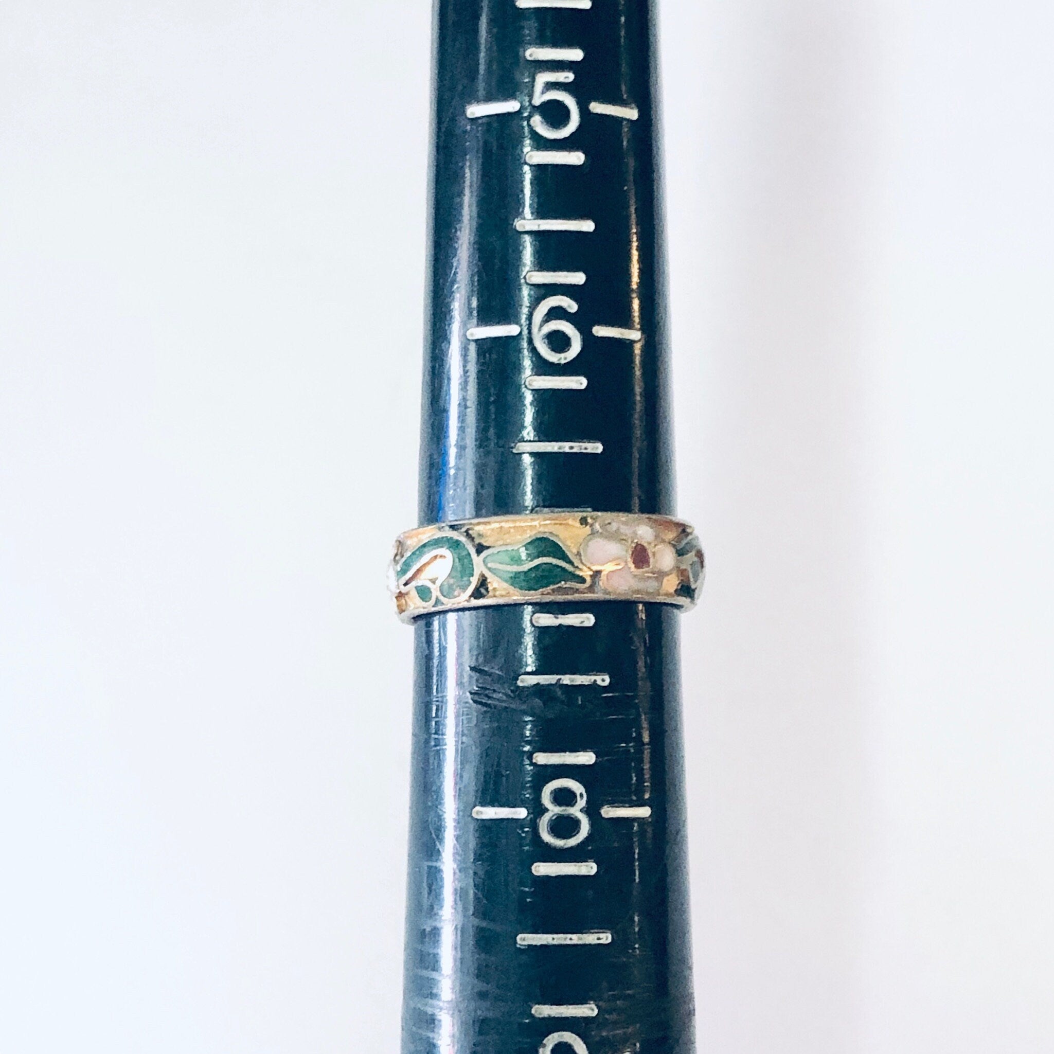 Vintage Ring, Cloissone Ring, Enamel Jewelry, Floral Ring, Thin Band Ring, Cloissone Jewelry, Pink Flowers, Flower Ring, Flower Band, Blue
