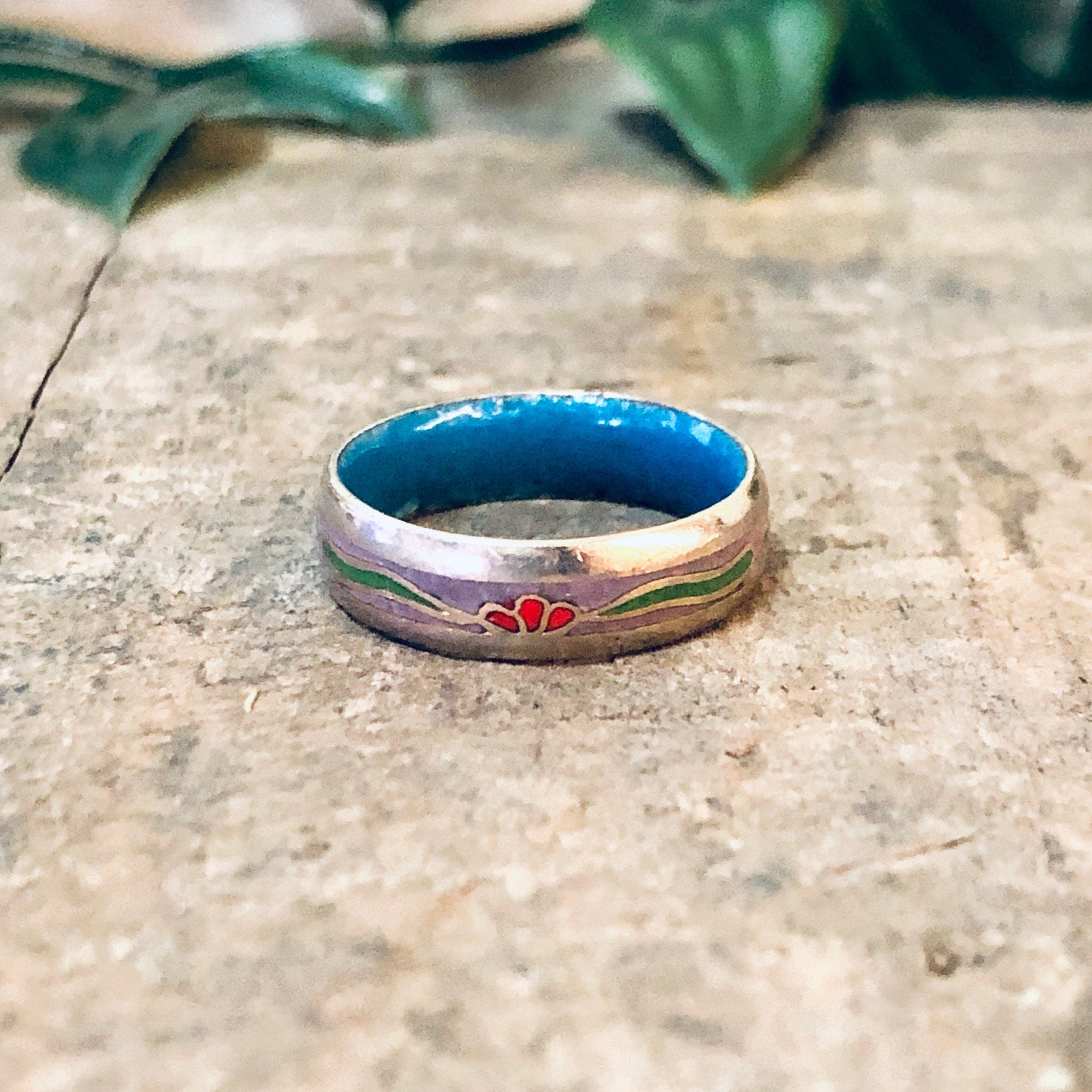 Vintage Ring, Cloissone Ring, Cloissone Jewelry, Thin Band Ring, Enamel Ring, Flower Design, Floral Ring, Vintage Jewelry, Copper Ring, Blue
