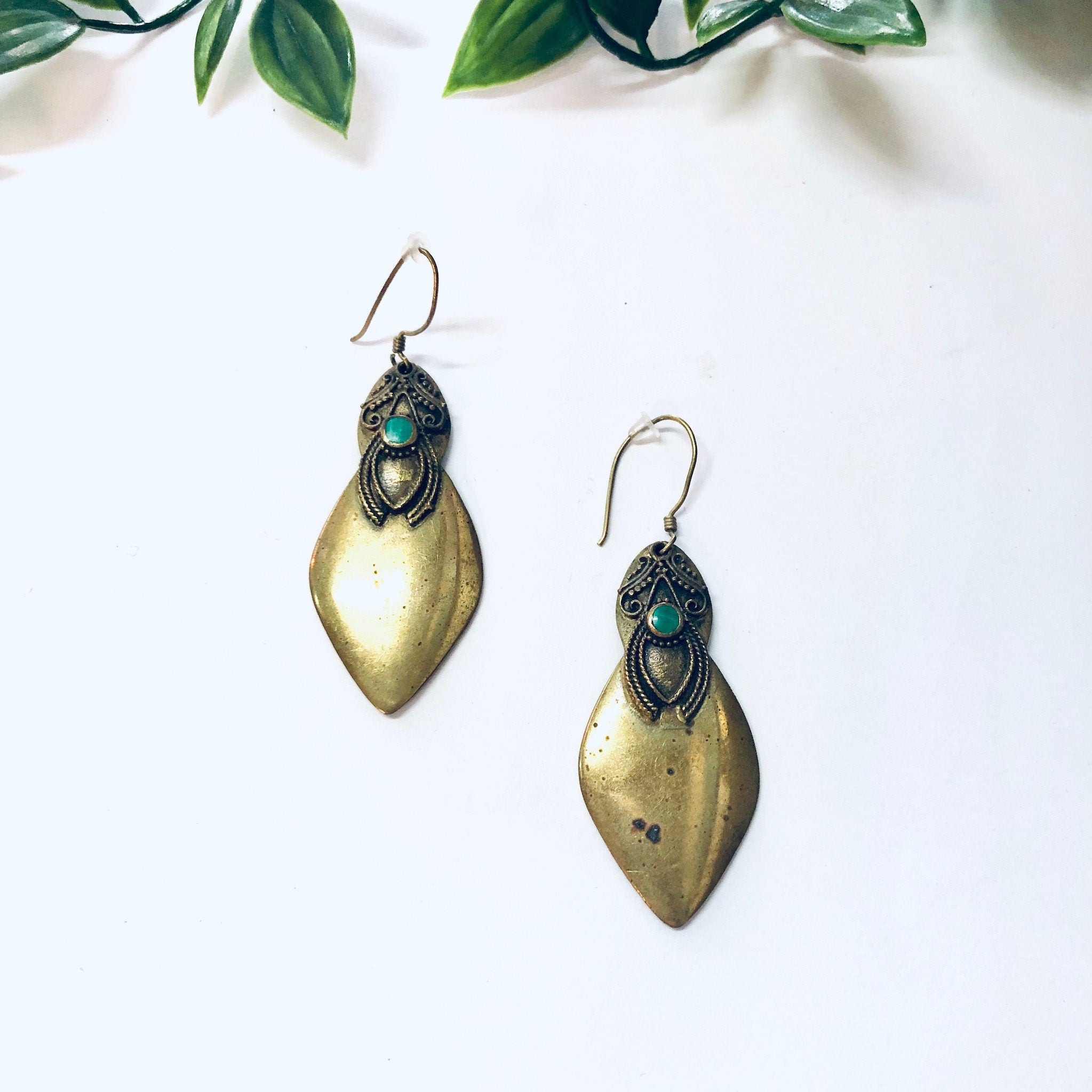 Vintage Earrings, Brass Earrings, Malachite Earrings, Malachite, Vintage Jewelry, Gold and Green, Brass Jewelry, Unique Earrings, Pierced