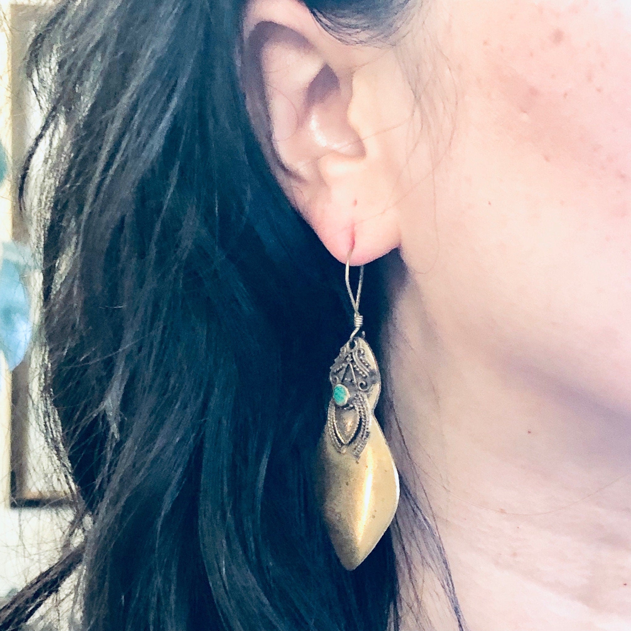 Vintage Earrings, Brass Earrings, Malachite Earrings, Malachite, Vintage Jewelry, Gold and Green, Brass Jewelry, Unique Earrings, Pierced