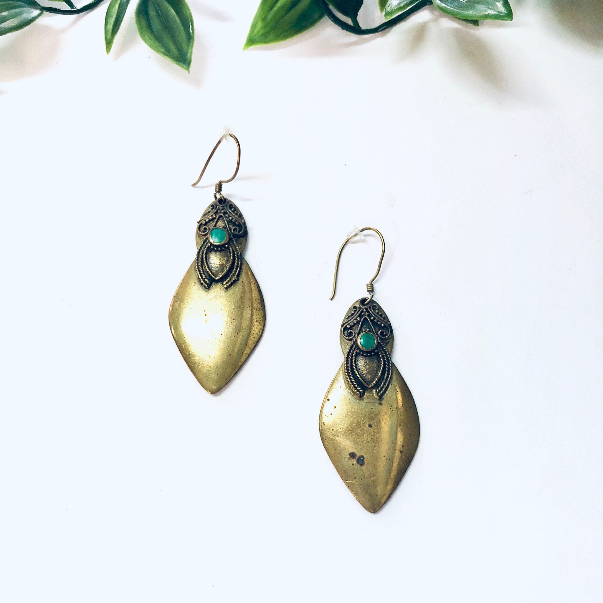 Vintage Earrings, Brass Earrings, Malachite Earrings, Malachite, Vintage Jewelry, Gold and Green, Brass Jewelry, Unique Earrings, Pierced