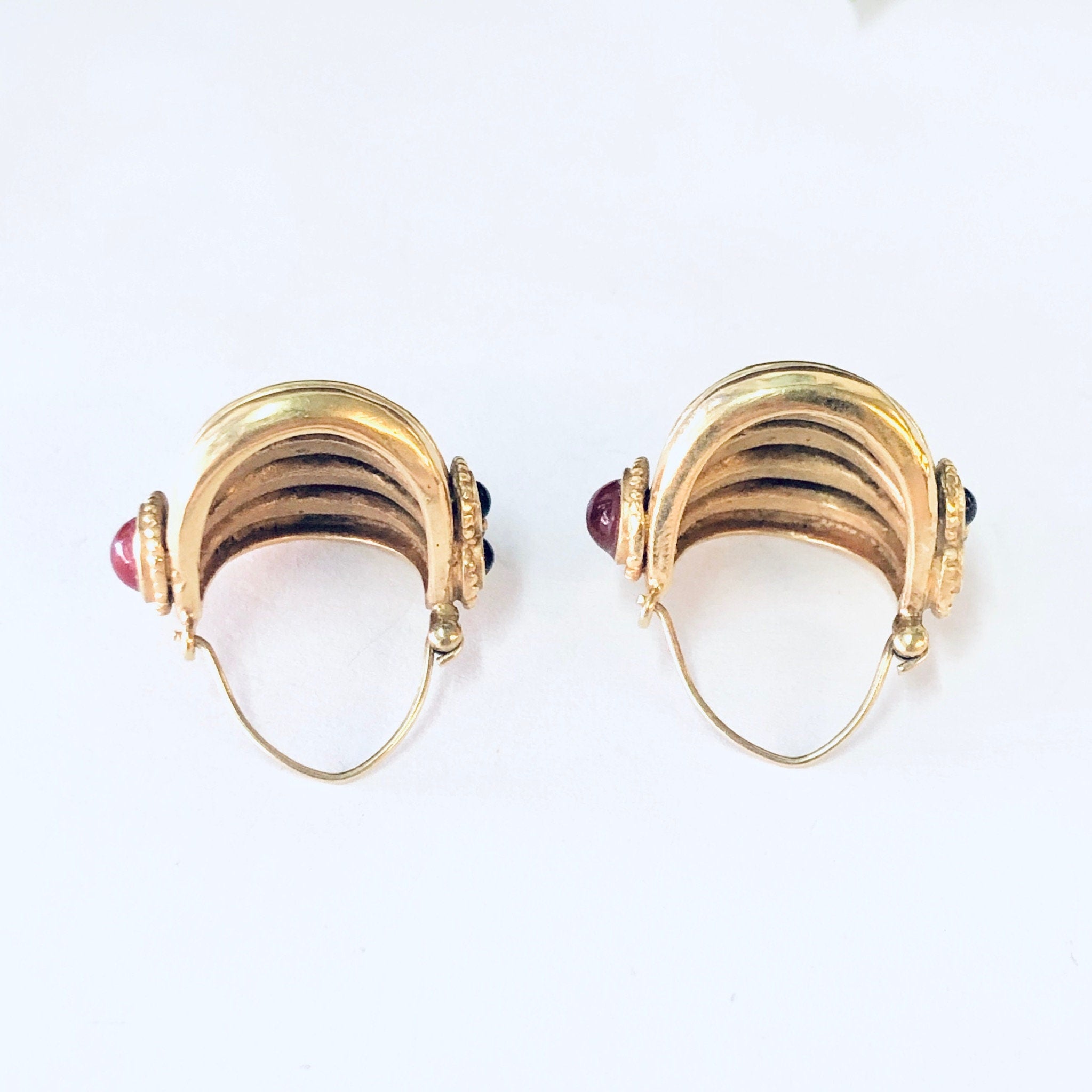 Vintage Earrings, Gold Toned Earrings, Beaded Earrings, Purple Earrings, Red Earrings, Pierced Ears, Vintage Jewelry, Dangle Earrings,