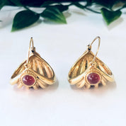 Vintage Earrings, Gold Toned Earrings, Beaded Earrings, Purple Earrings, Red Earrings, Pierced Ears, Vintage Jewelry, Dangle Earrings,