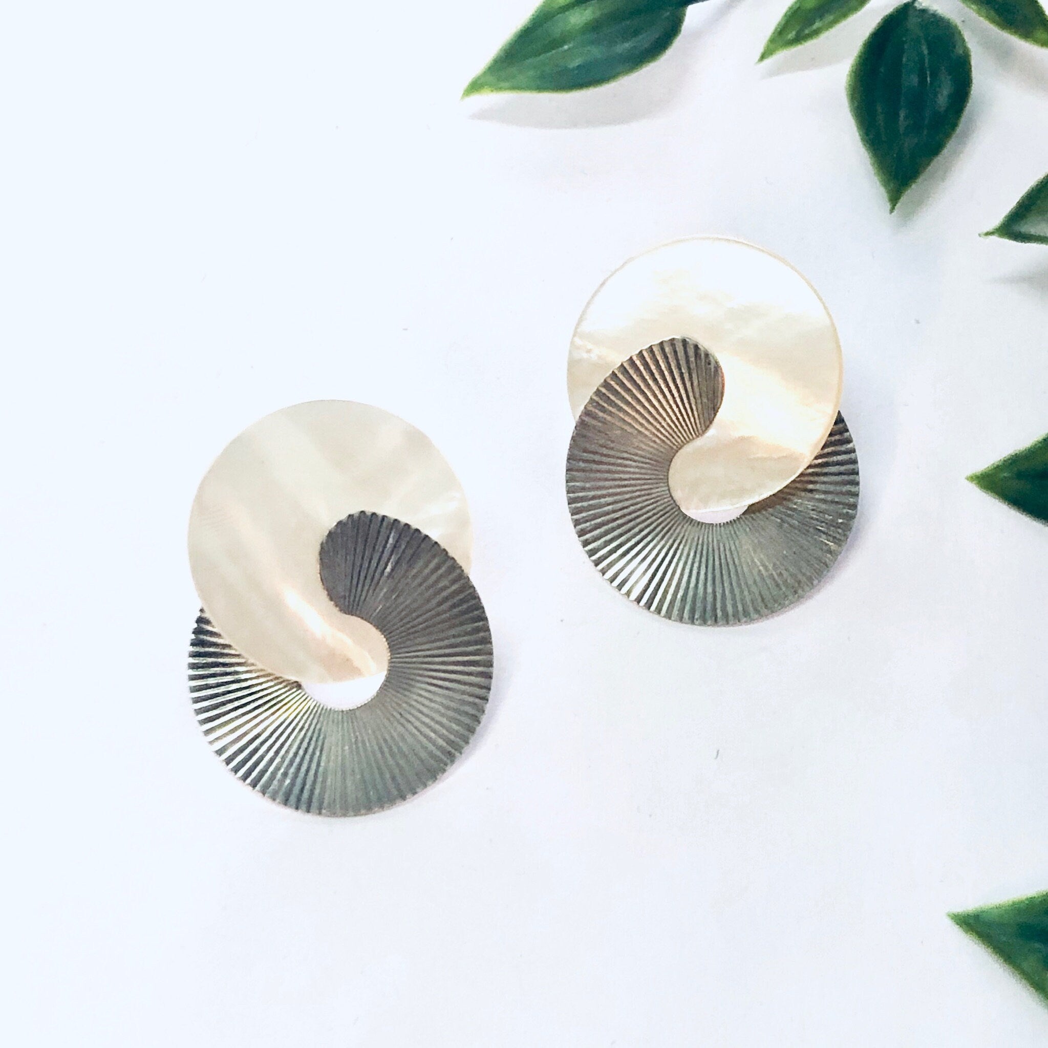 Vintage Earrings, Silver Earrings, Mother of Pearl, Dangle Earrings, Unique Jewelry, Retro Earrings, Pierced Ears, Statement Jewelry, 925