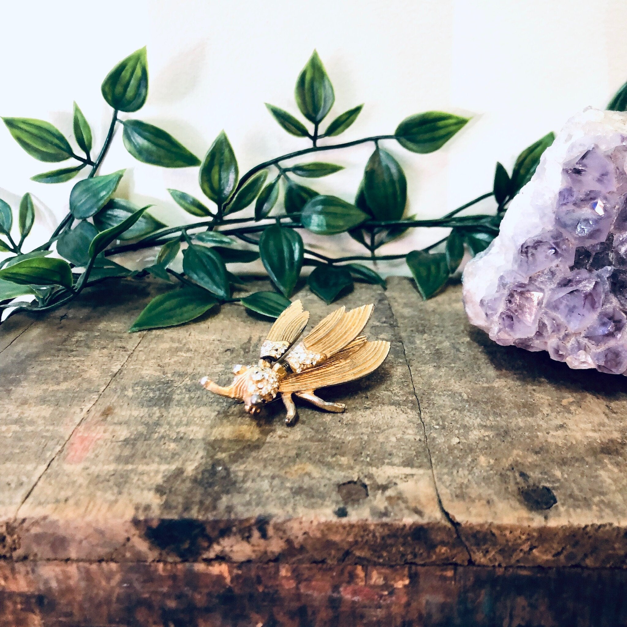 Vintage Brooch, Hattie Carnegie Trembler Brooch, Trembler Bee Pin, Gold Toned Brooch, Bee Jewelry, Rhinestone Brooch, Vintage Jewelry, Gold