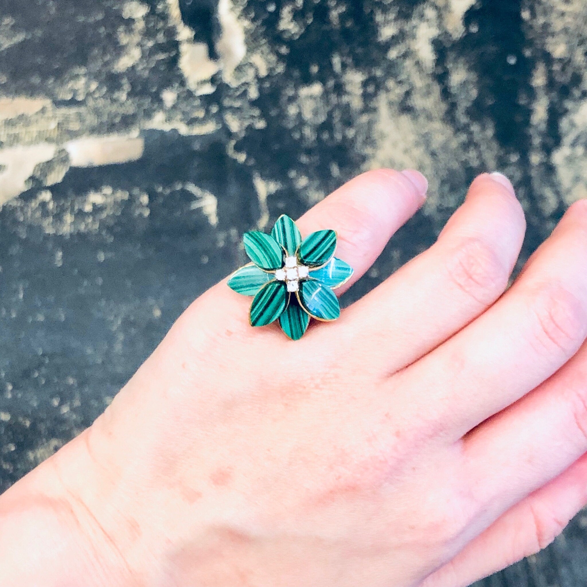 Vintage Ring, Gold Ring, Malachite Ring, 14K Gold Ring, Green Malachite, Diamond Ring, Flower Ring, Malachite Flower, Diamond, Gold, Small