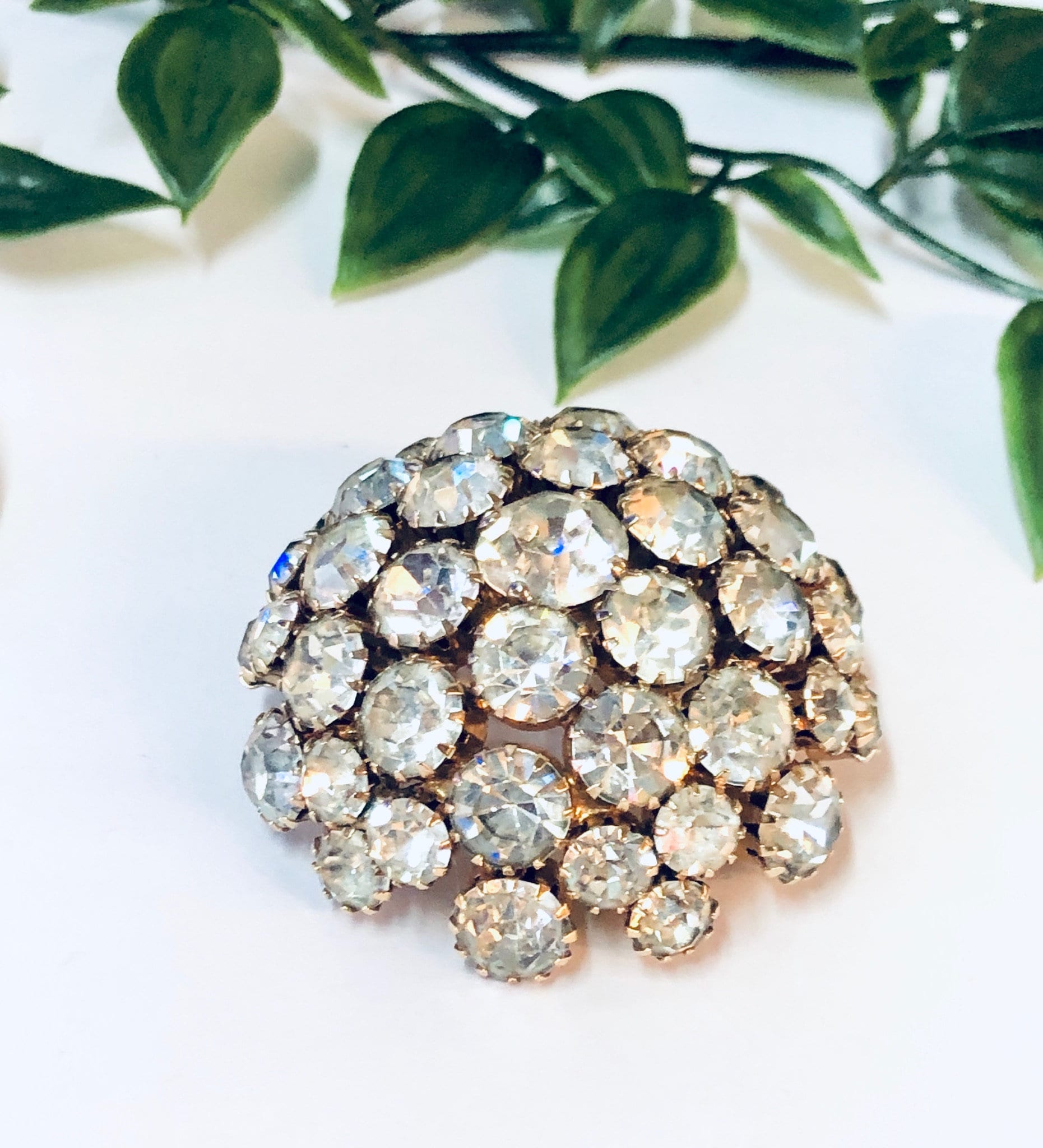 Vintage Brooch, Rhinestone Brooch, Dome Pin, Vintage Pin, Rhinestone Pin, Vintage Jewelry, Unique Jewelry, Round Brooch, Statement Jewelry
