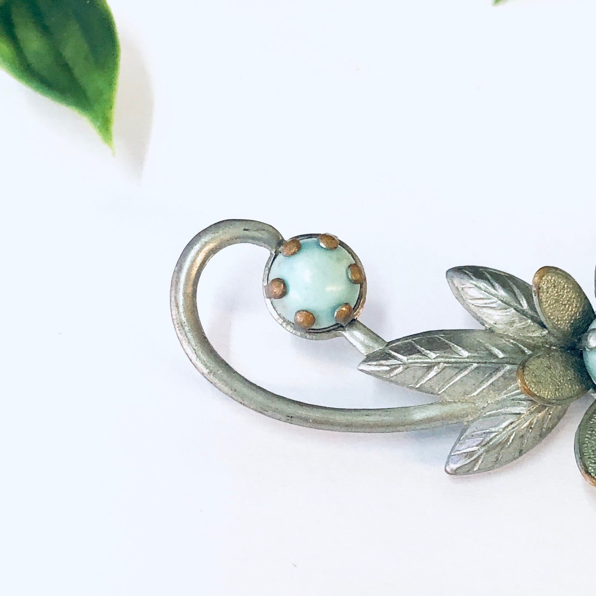 Vintage Brooch, Flower Brooch, Silver Toned Pin, Vintage Jewelry, Floral Jewelry, Blue Stones, Blue Beads, Long Pin, Vintage Pin, Flowers