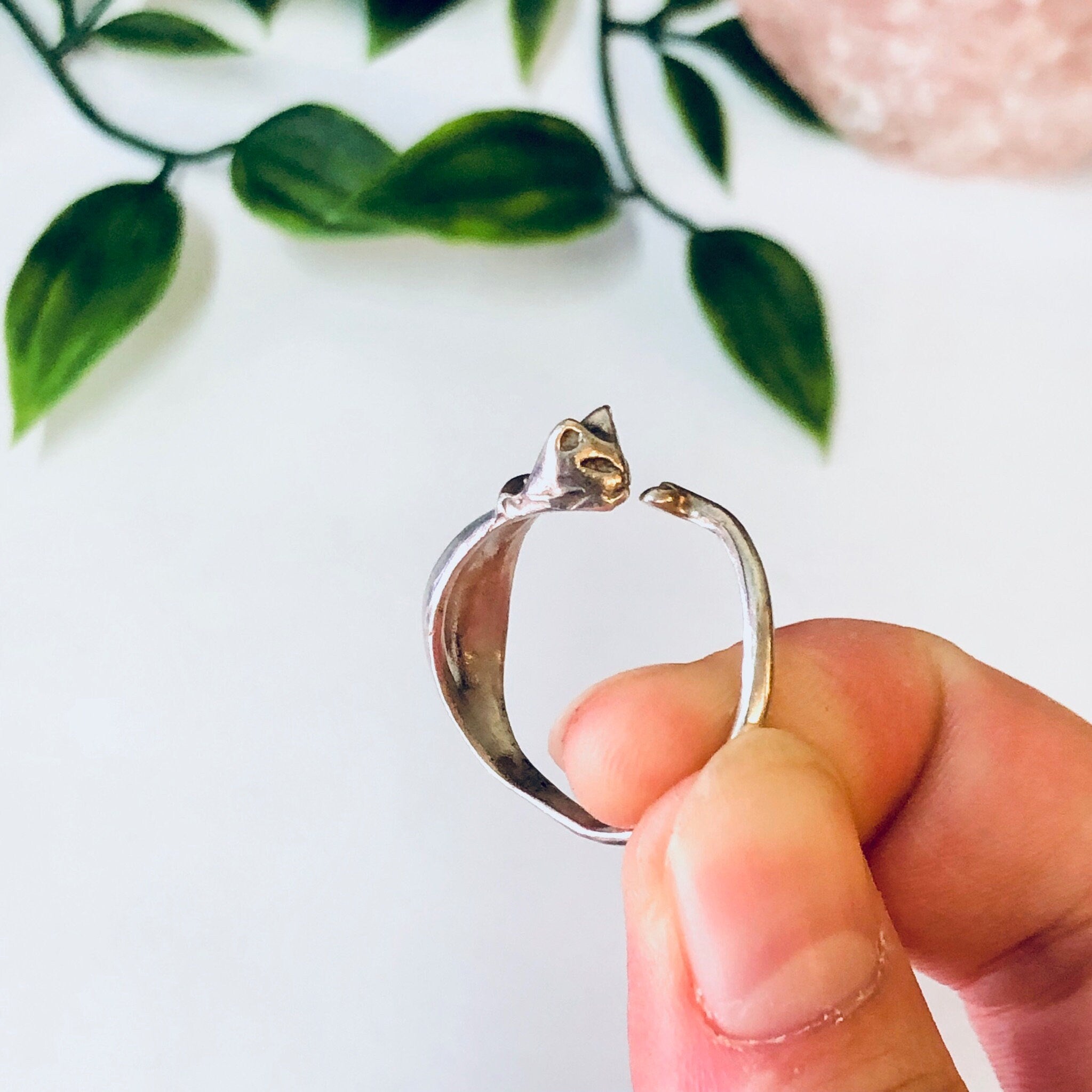Vintage Ring, Silver Ring, Cat Ring, Cat Jewelry, Skinny Ring, Vintage Jewelry, Kitty Cat Jewelry, Wrap Ring, Unique Ring, Cat Lover, 925