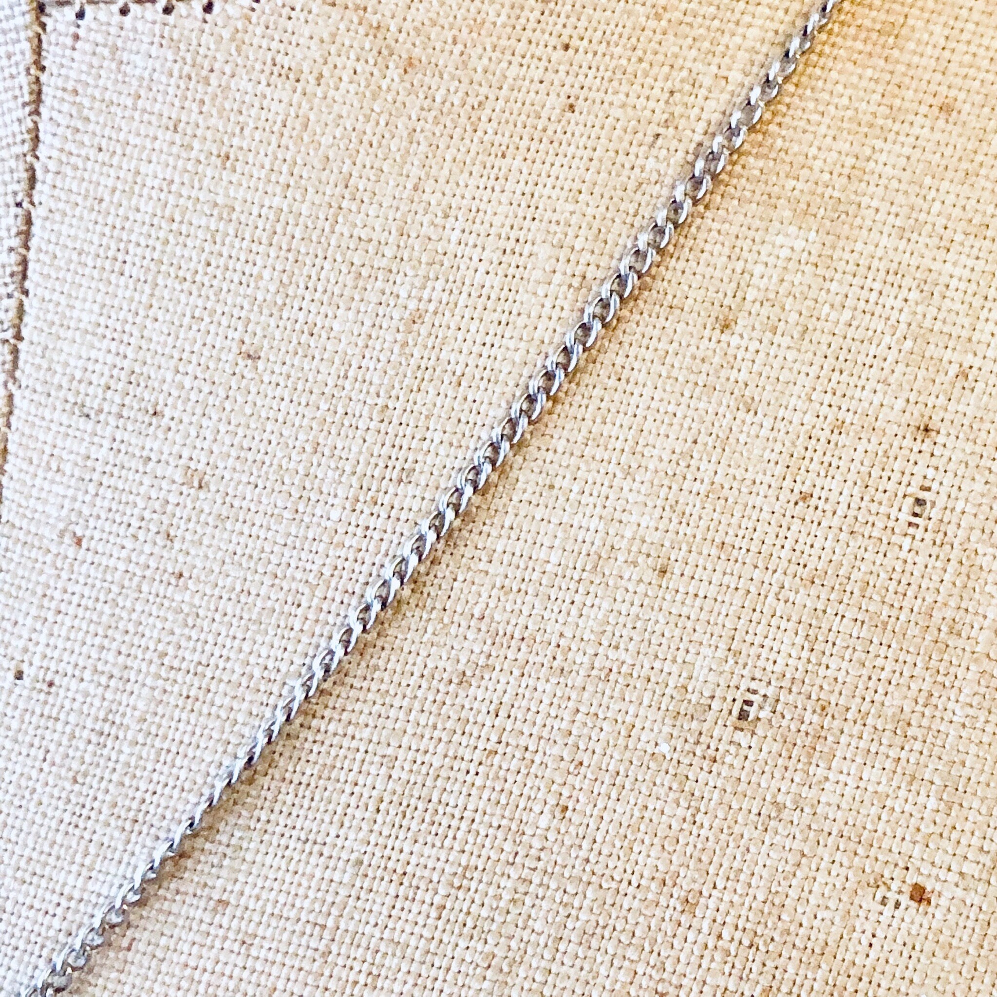 Vintage Necklace, Duck Necklace, Duck Pendant, Vintage jewelry, Skinny Chain, Silver Necklace, Silver Pendant, Silver Chain, 925 Necklace,