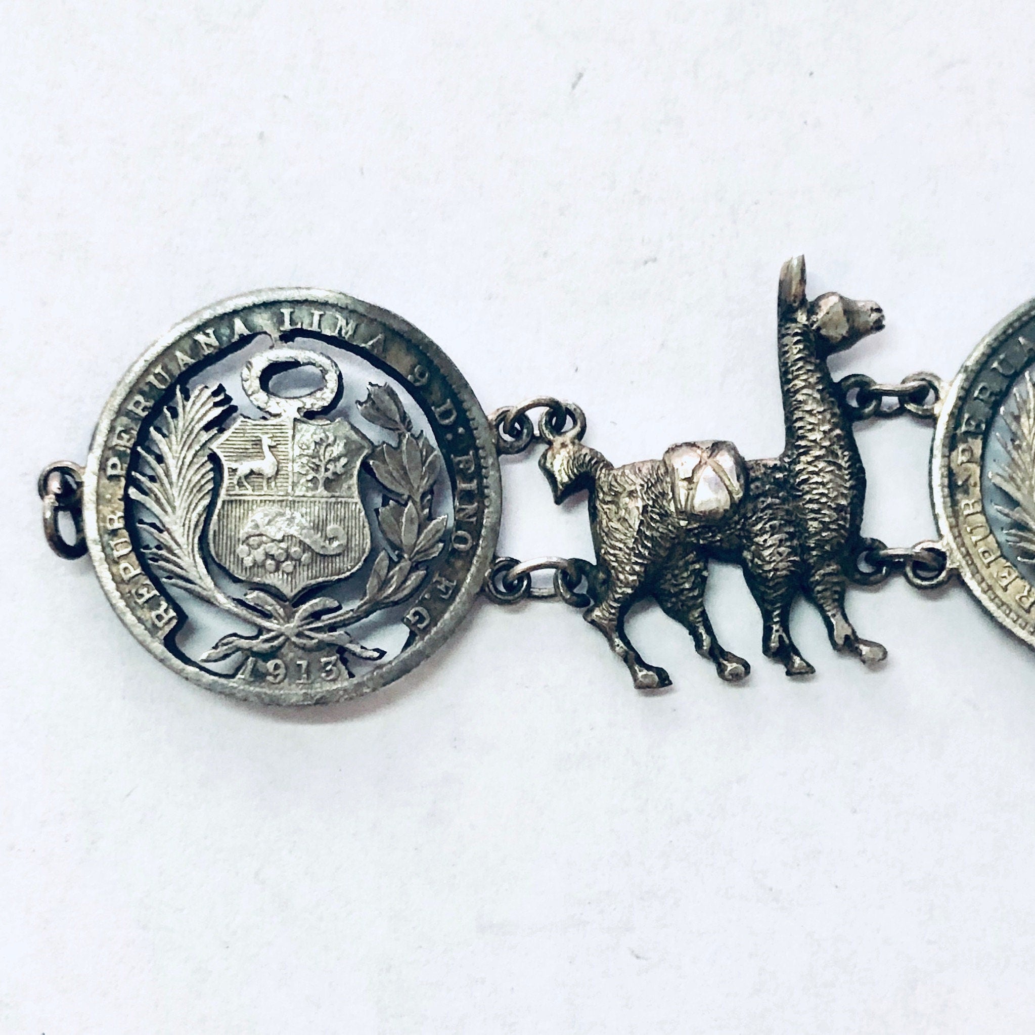 Vintage Bracelet, Repub Peruana Lima, Coin Bracelet, Llama Bracelet, Alpaca Jewelry, Peruvian Coin Bracelet, Vintage Jewelry, Unique Jewelry