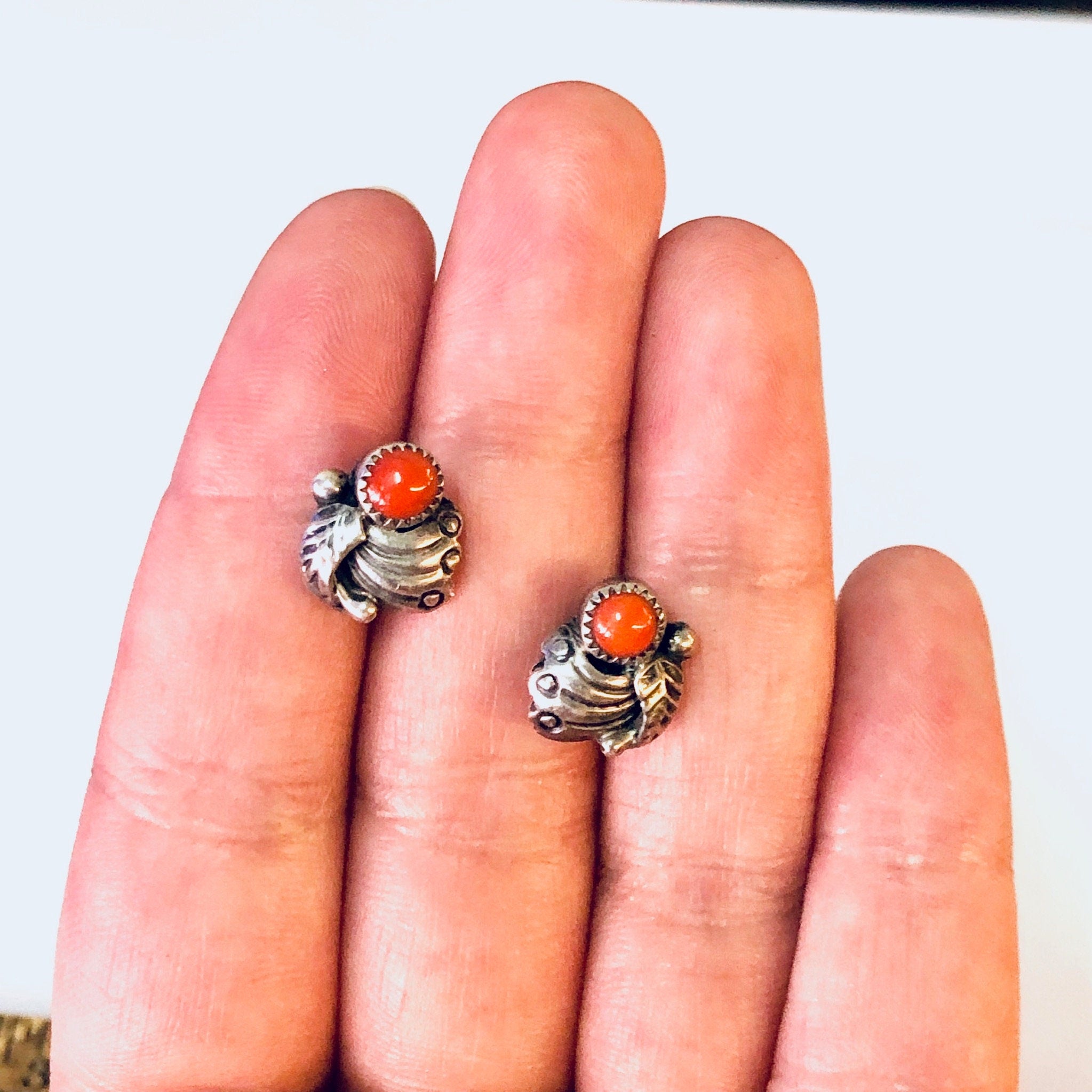 Vintage Earrings, Silver Earrings, Coral Earrings, Stud Earrings, Vintage Jewelry, Silver and Orange, Coral Jewelry, Southwestern Jewelry,