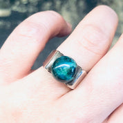 Vintage Ring, Silver Ring, Chrysocolla Ring, Chrysocolla Stone, Made in Israel, Statement Jewelry, Unique Ring, Minimal Design, Sleek Ring