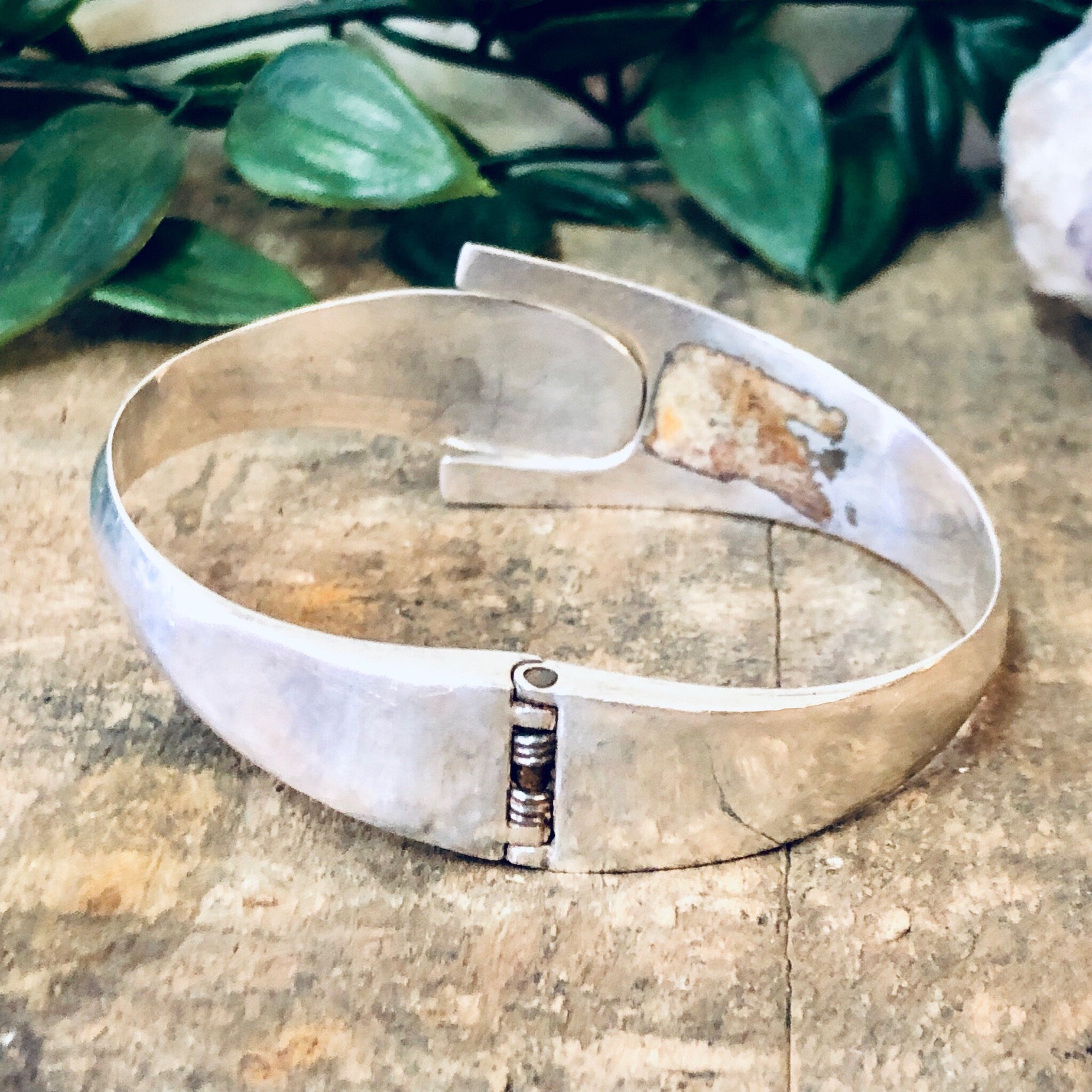 Vintage Bracelet, Silver Bracelet, Bangle Bracelet, Unique Jewelry, Minimalist Design, Hinged Bracelet, 925 Bangle, Simple Bracelet