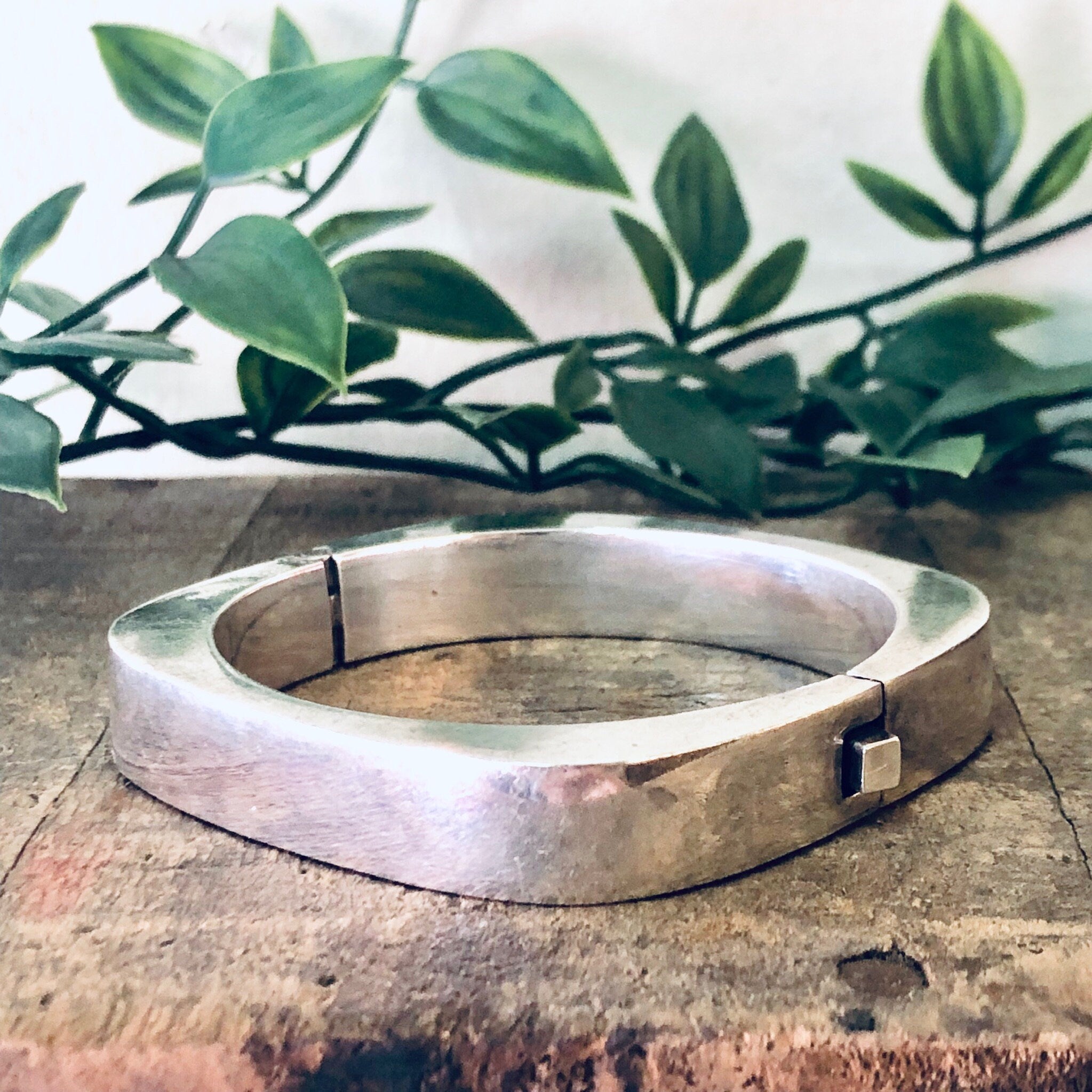Vintage Bracelet, Silver Bracelet, Unique Jewelry, Minimalist Bracelet, Vintage Jewelry, Square Shaped Bracelet, Bangle Bracelet, 925 Cuff