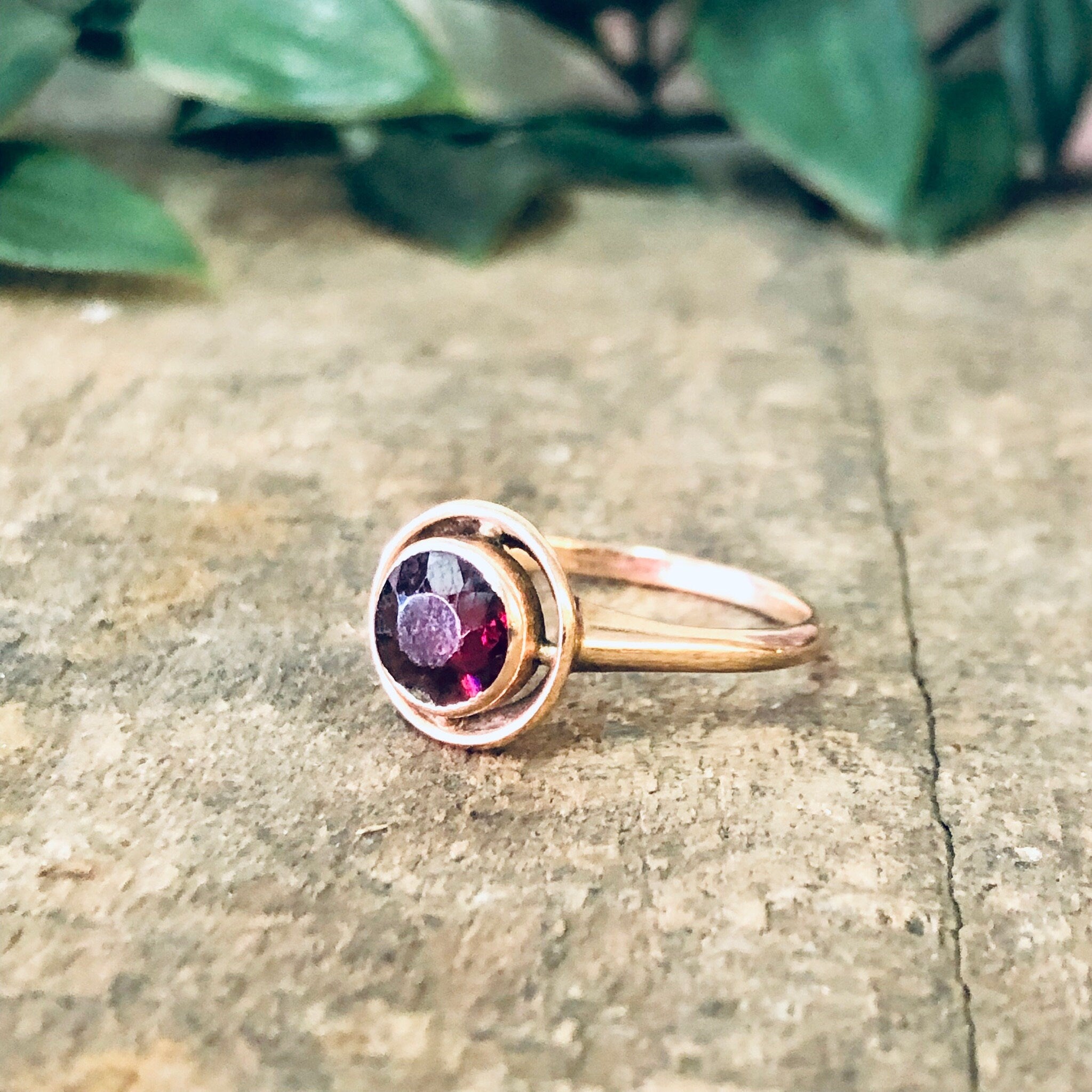 Vintage Ring, Gold Ring, 10K Gold Ring, 10K Gold, Gold Jewelry, Vintage Jewelry, Engagement Ring, Promise Ring, Garnet Ring, Red and Gold